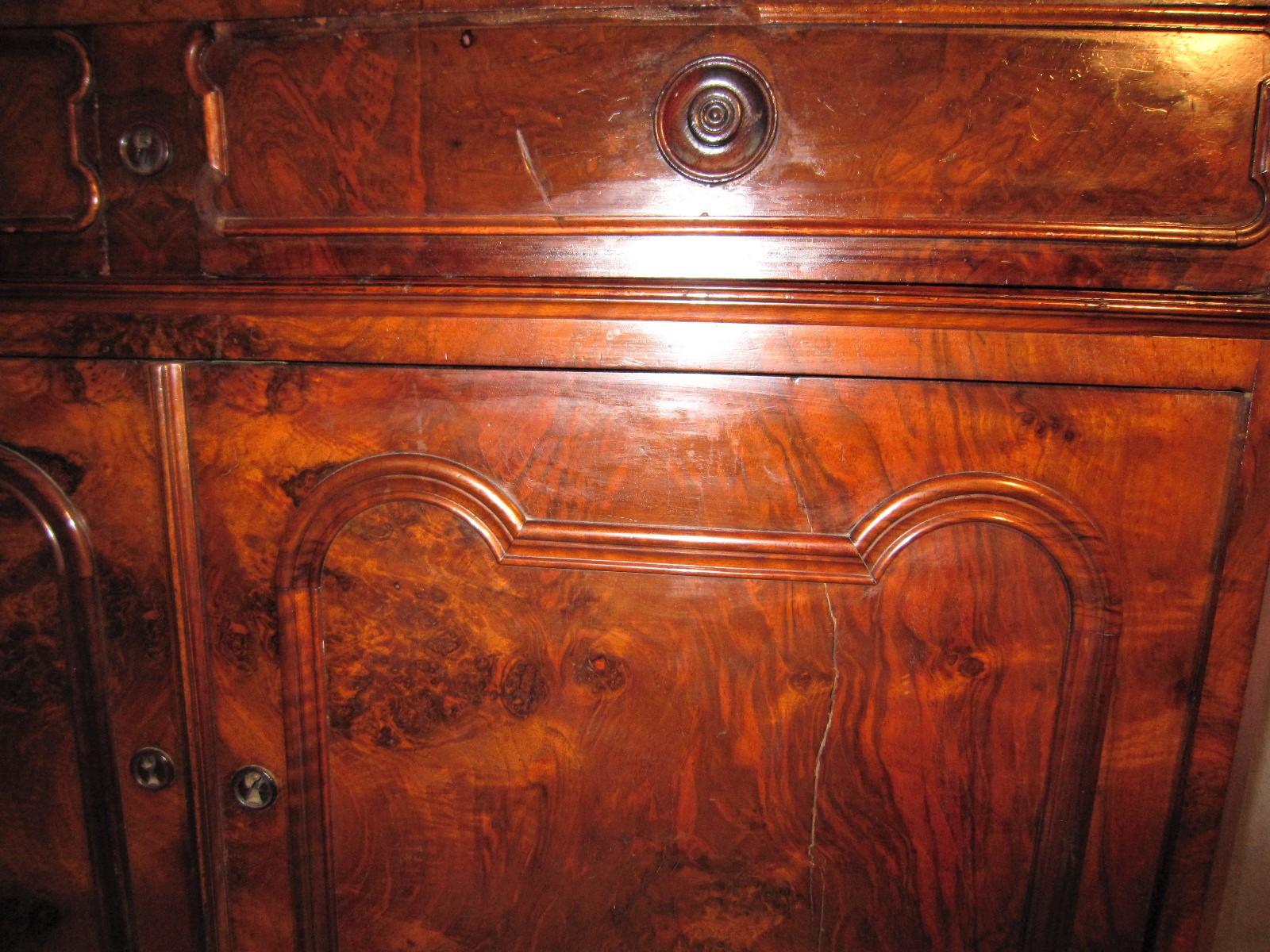 19th Century French Dessert Cabinet Server For Sale 9