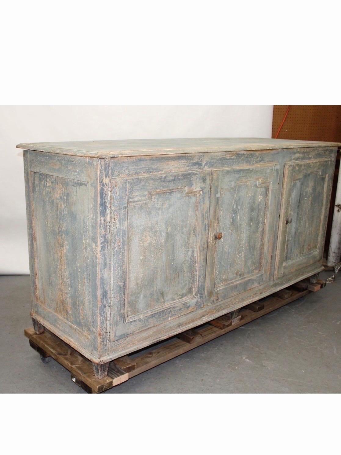 19. Jahrhundert Französisch Directiore Stil gemalt Kiefer Anrichte Buffet Enfilade (Directoire) im Angebot