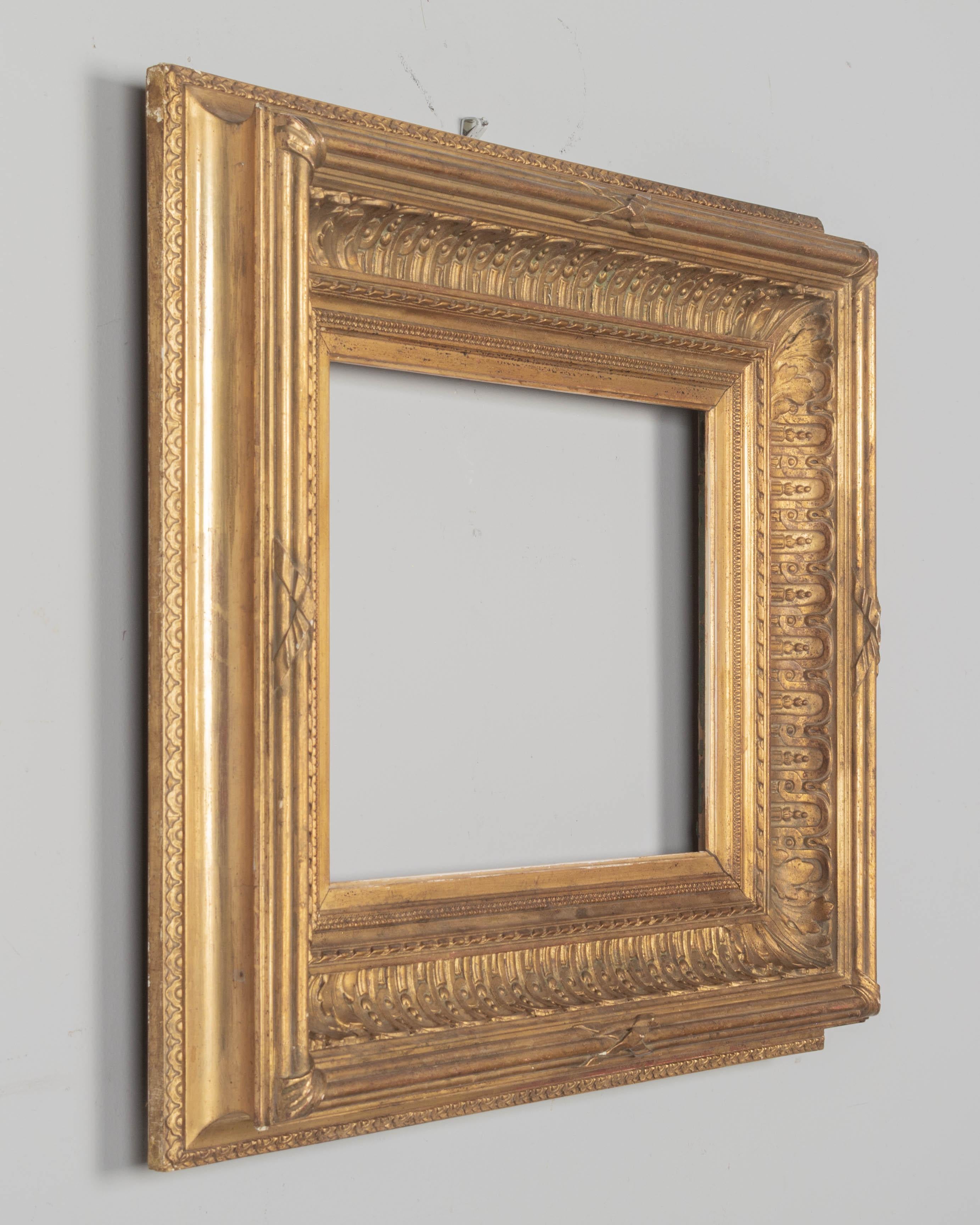 19th Century French Directoire Giltwood Frame In Good Condition For Sale In Winter Park, FL
