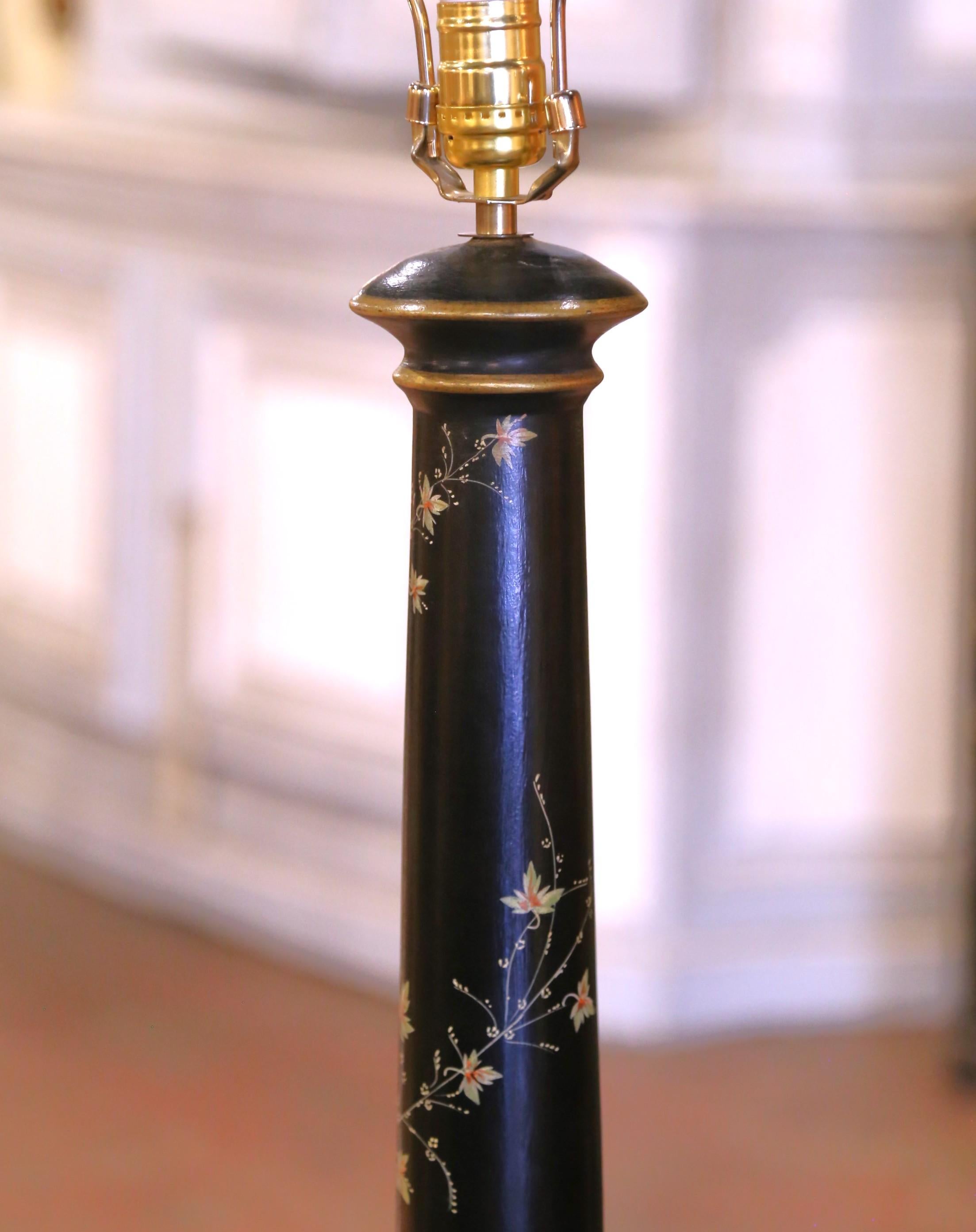 Fait main Lampe de table Directoire française du 19ème siècle peinte à la main en tôle en vente