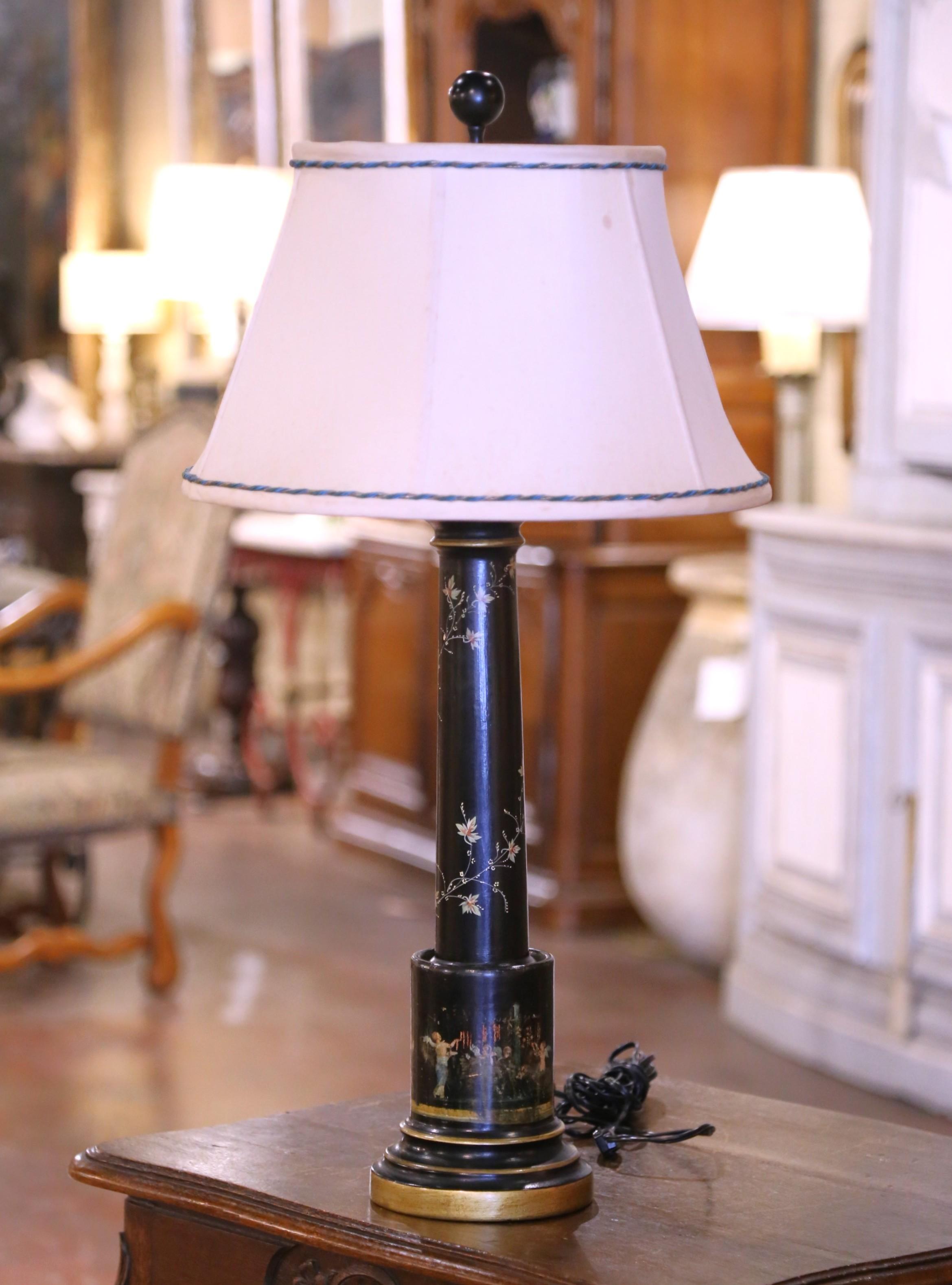 XIXe siècle Lampe de table Directoire française du 19ème siècle peinte à la main en tôle en vente