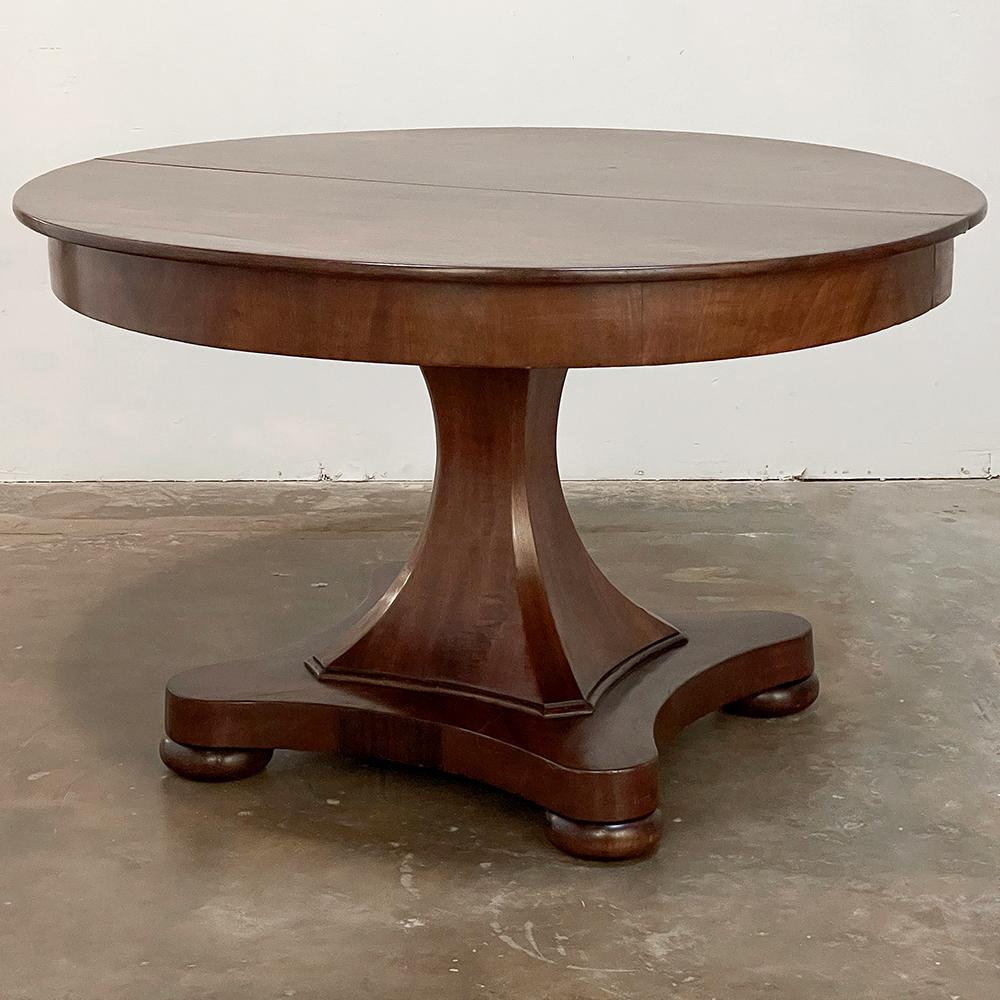 19th Century French Directoire Mahogany Centre Table, Dining Table In Good Condition For Sale In Dallas, TX
