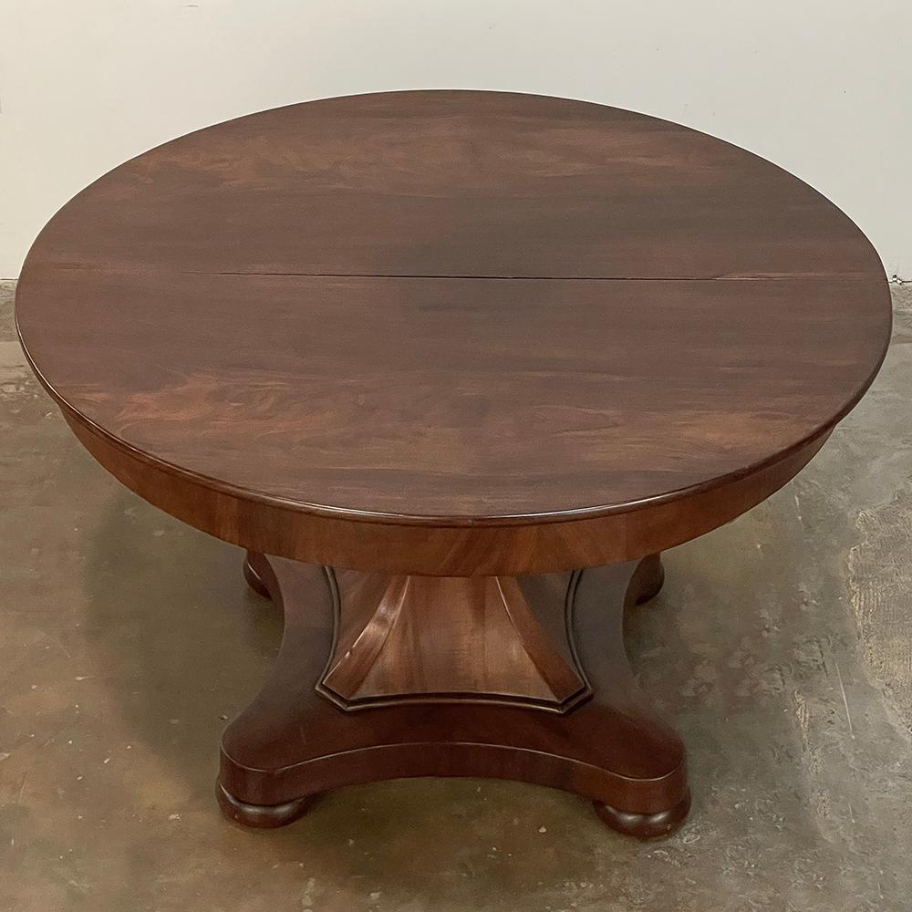 19th Century French Directoire Mahogany Centre Table, Dining Table For Sale 1