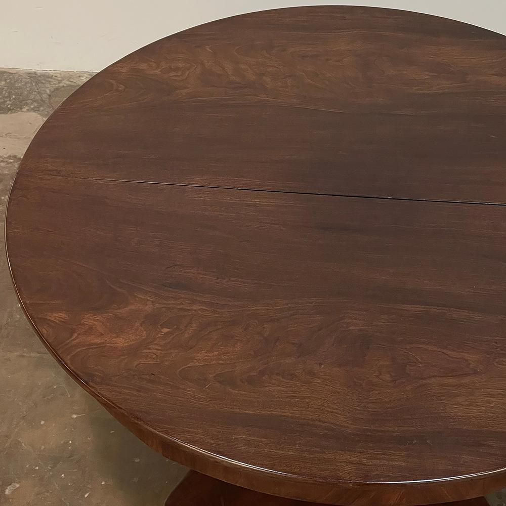 19th Century French Directoire Mahogany Centre Table, Dining Table For Sale 2