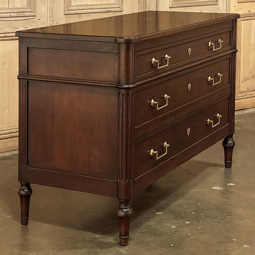 19th Century French Directoire Mahogany Commode For Sale 4
