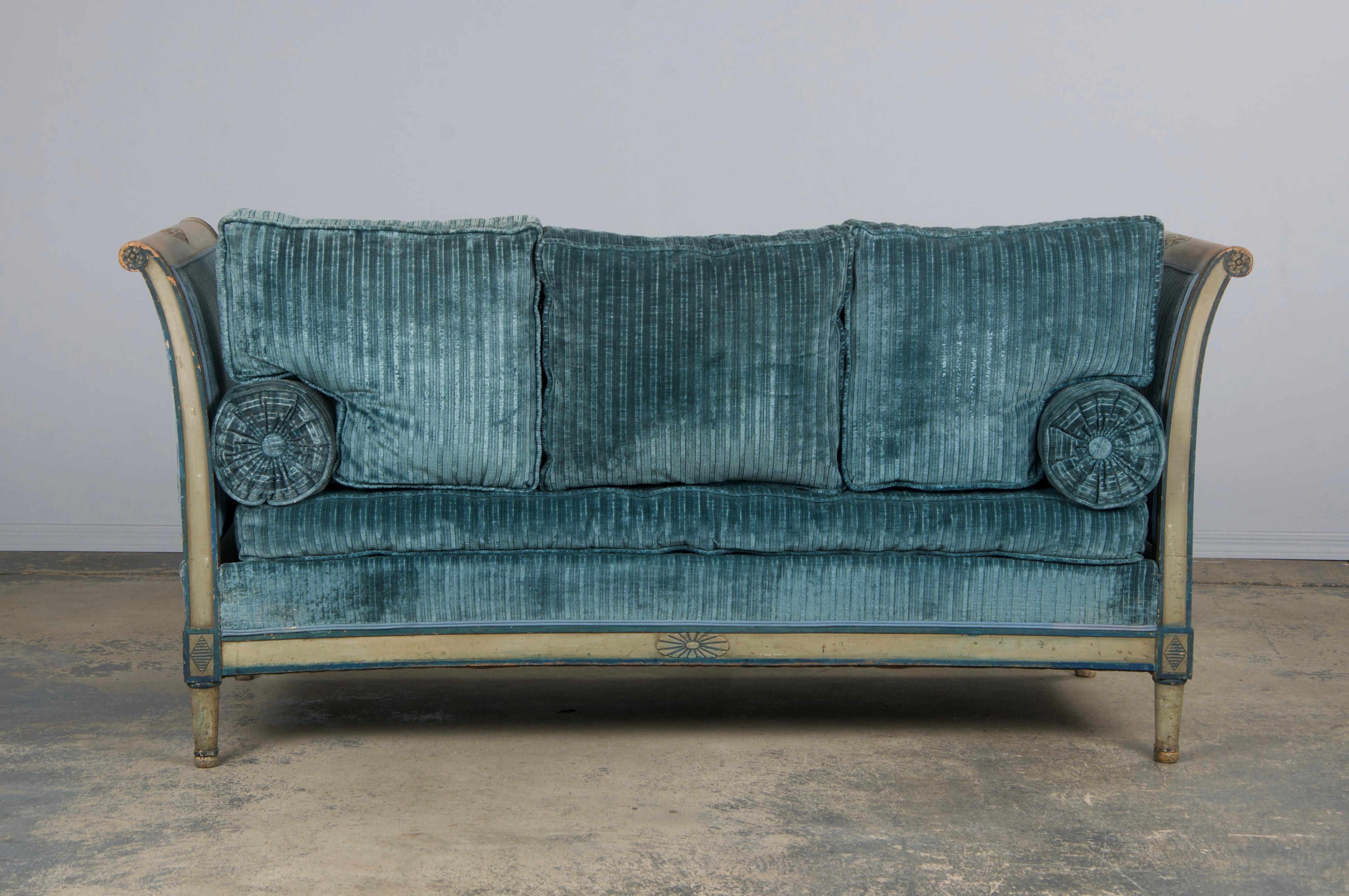 19th Century French Directoire Style Painted Daybed in Blue Velvet 5