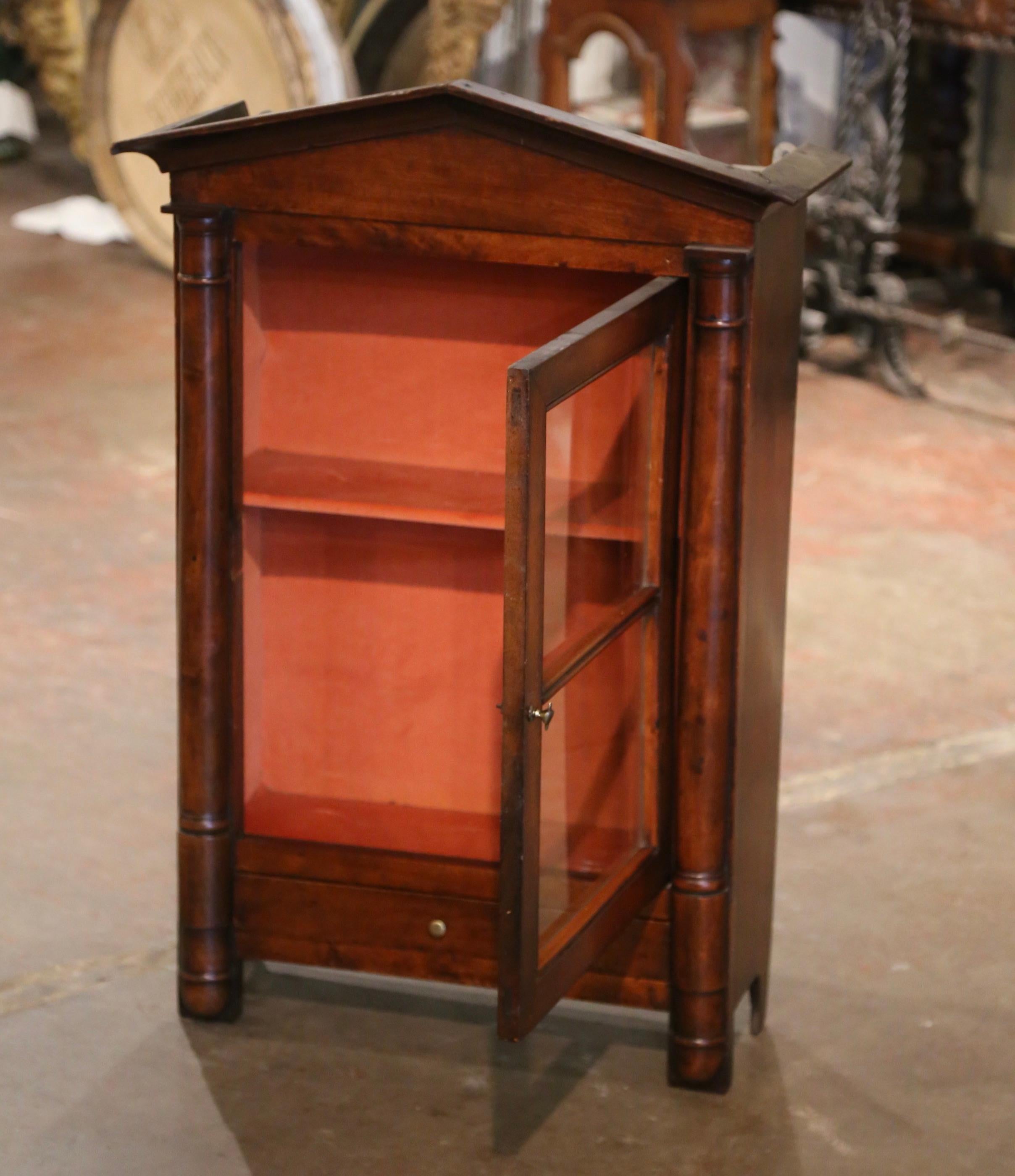 19th Century French Directoire Walnut Wall Vitrine with Glass Door and Drawer For Sale 2