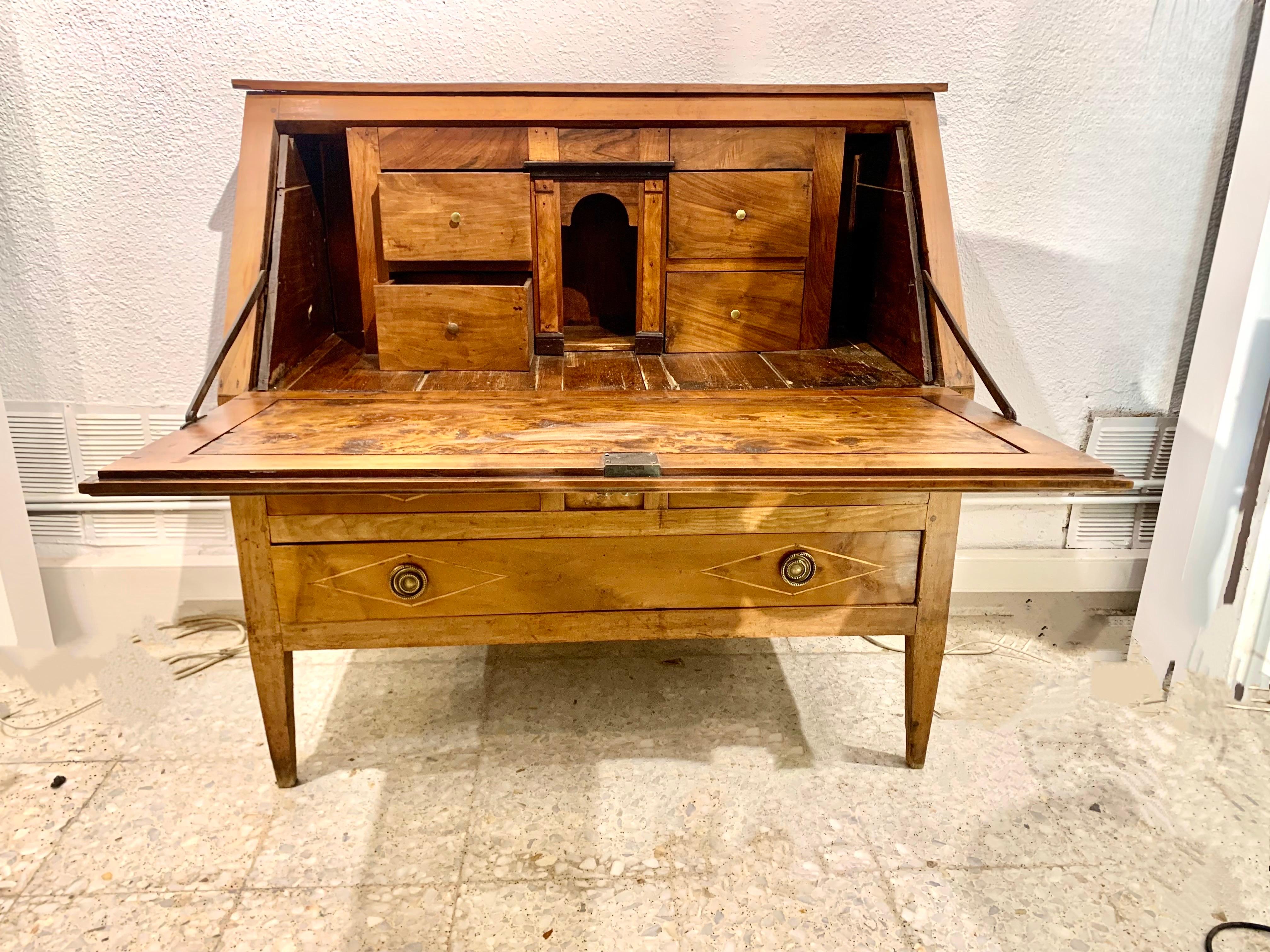 19. Jahrhundert Französisch Verzeichnis Kirsche Holz Secetary Schreibtisch im Angebot 14