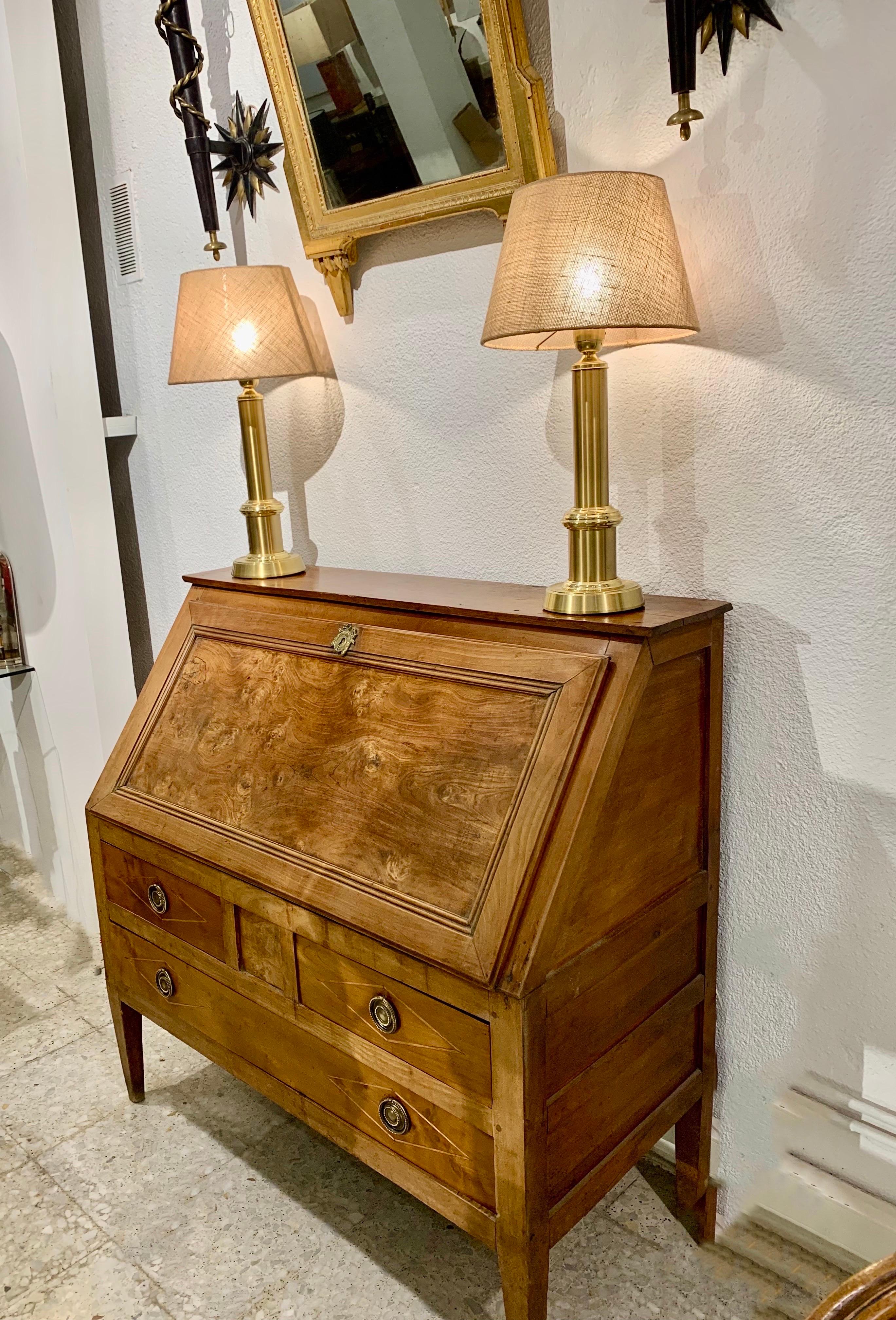 19. Jahrhundert Französisch Verzeichnis Kirsche Holz Secetary Schreibtisch (Bronze) im Angebot