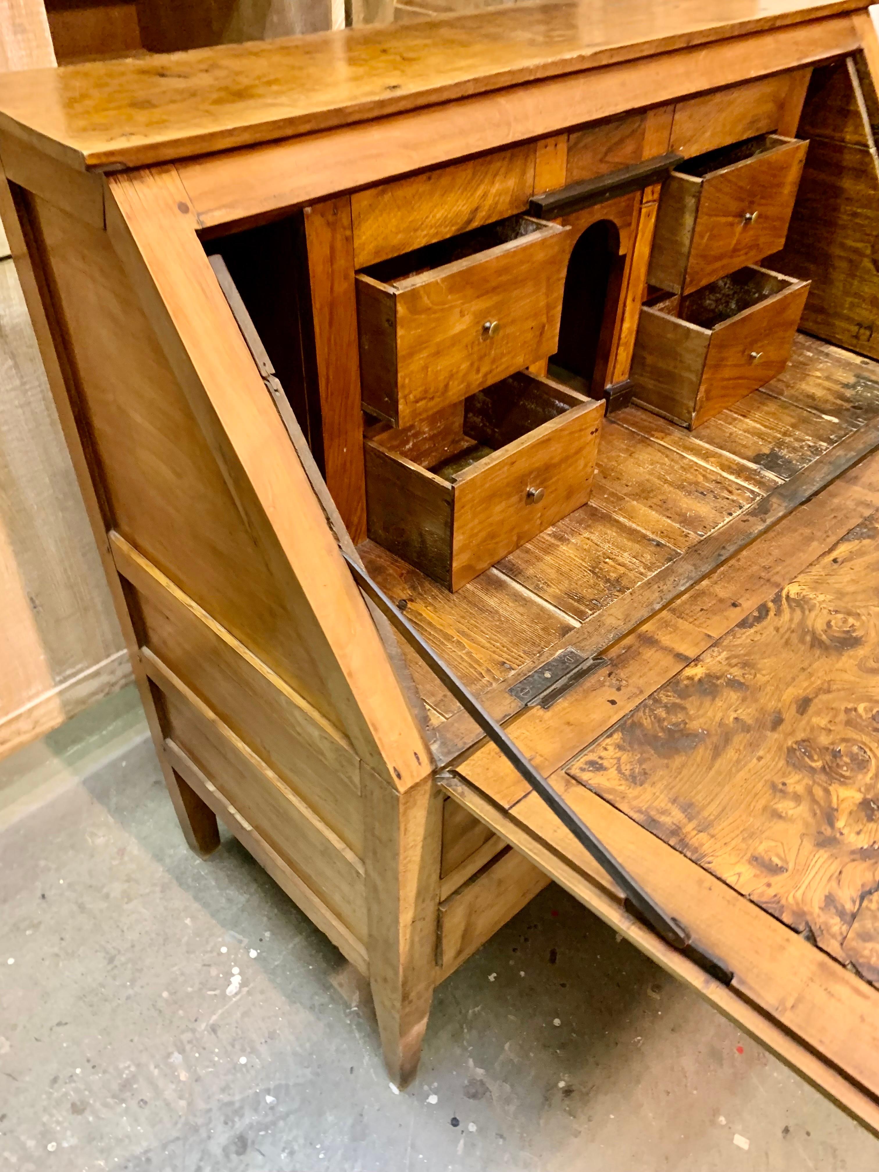 19th Century French Directory Cherry Wood Secretary Desk For Sale 7