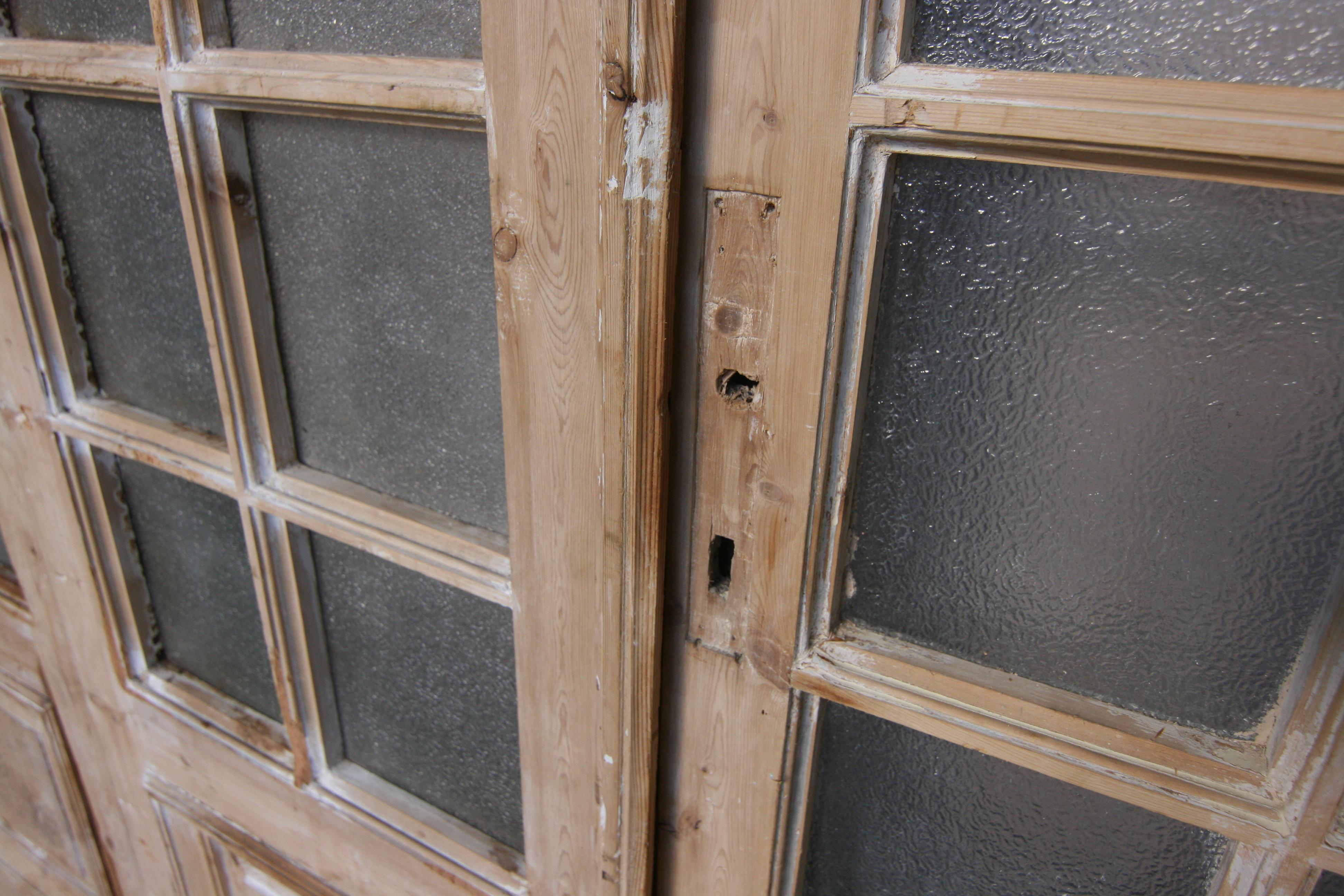 19th Century French Doors Made of Pine, Set of 7 3