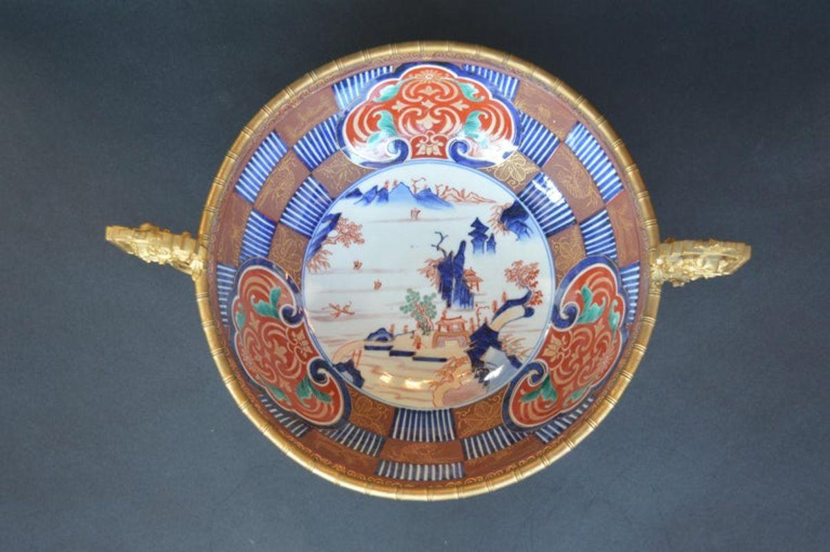 19th Century French Dore Bronze and Imari Porcelain For Sale 2