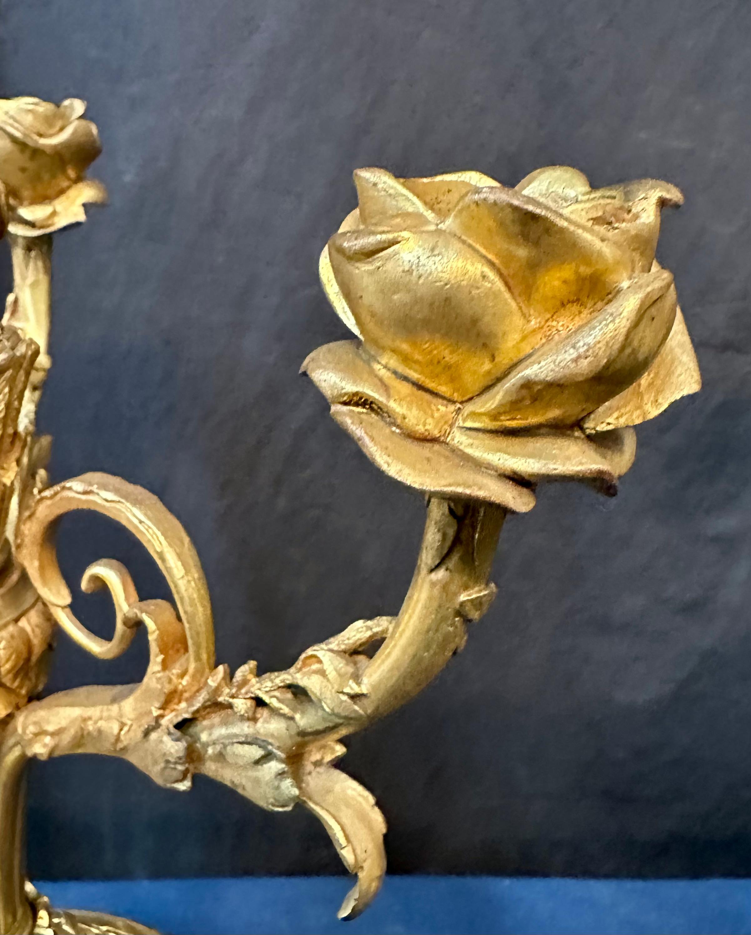 Francese Candelabro francese in bronzo Dore' del XIX secolo in vendita