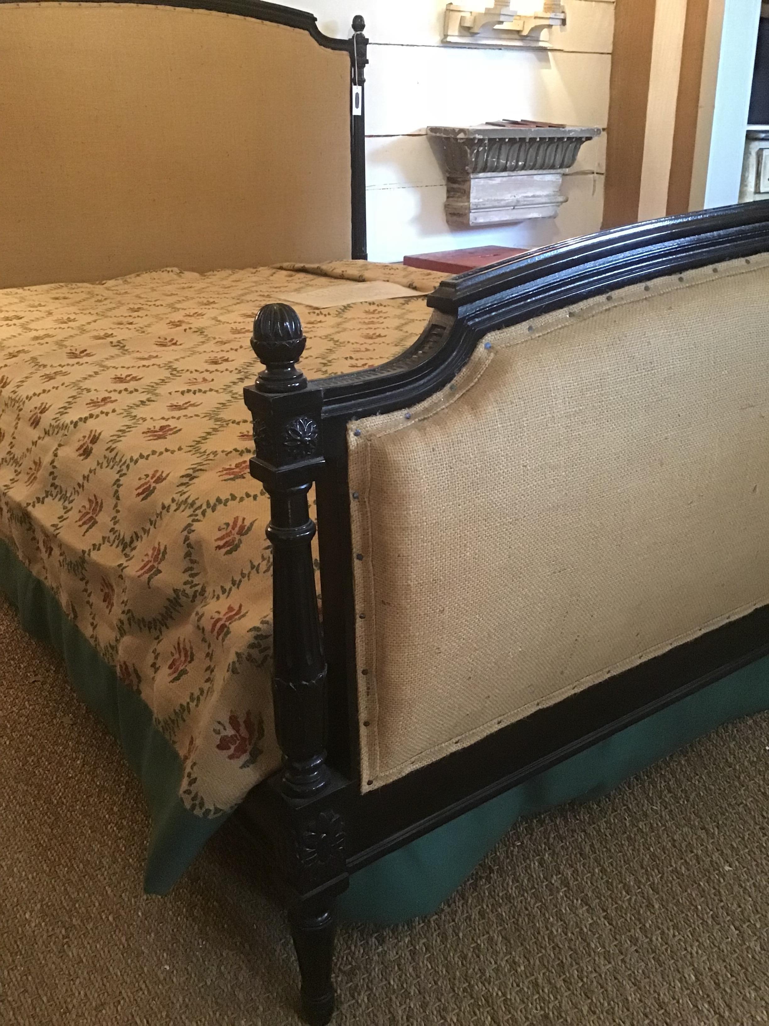 19th Century French Double Bed in Black Lacquered Wood and Jute from 1890s 2
