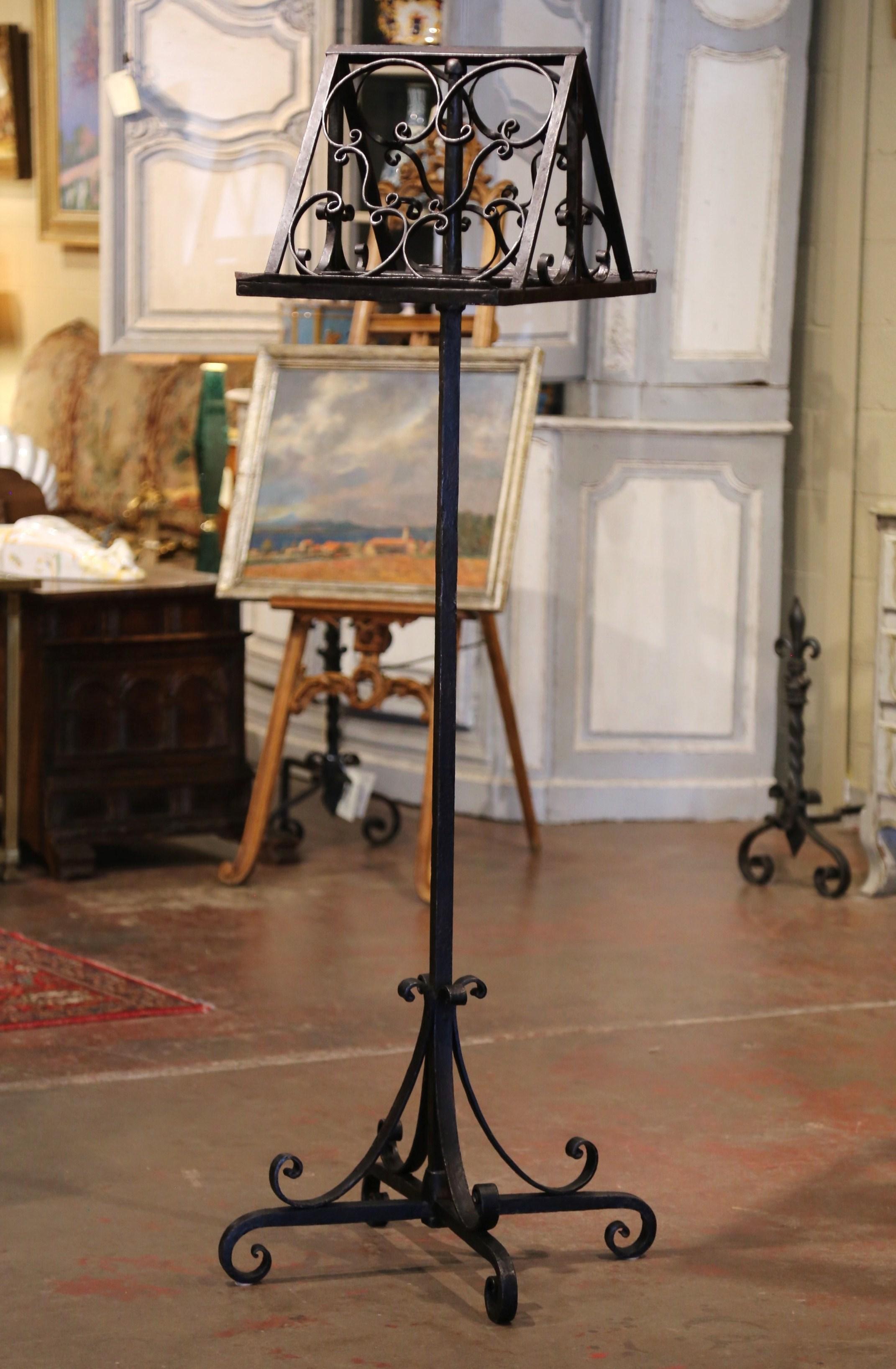 Gothic 19th Century French Double-Sided Swivel Wrought Iron Music Stand Lectern For Sale