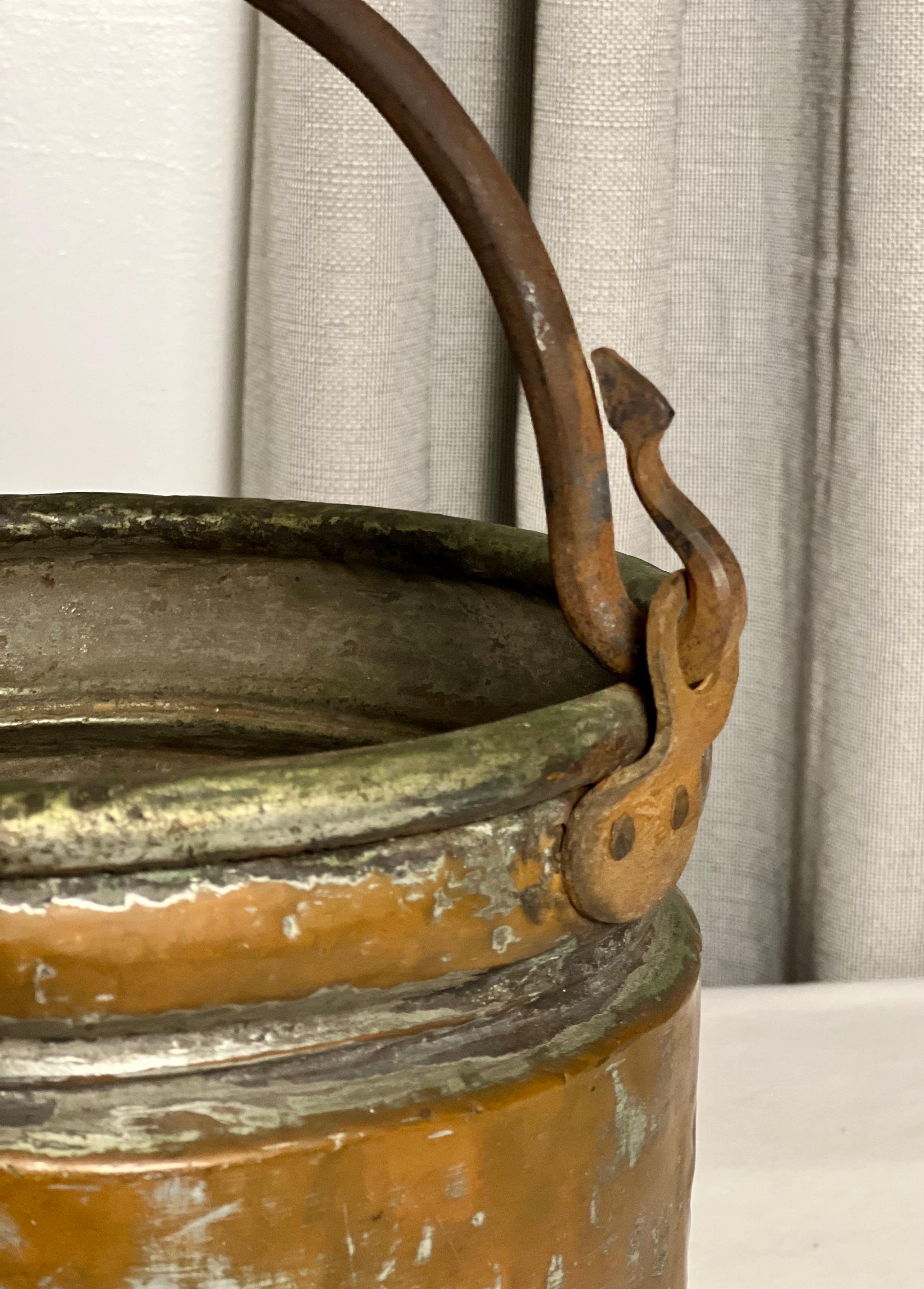 19th Century French Dovetailed Copper Bucket or Jardiniere with Handle For Sale 5