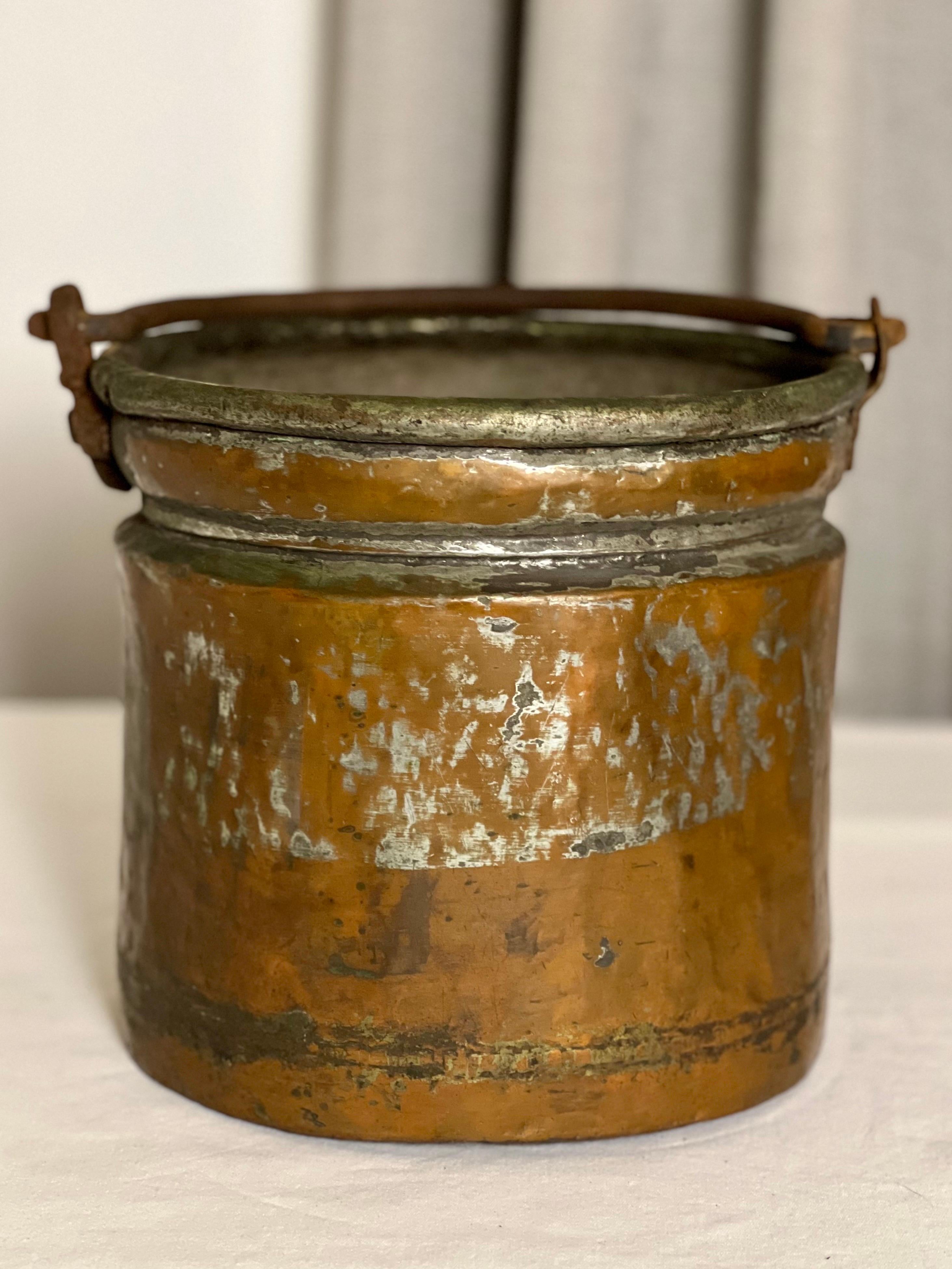 Country 19th Century French Dovetailed Copper Bucket or Jardiniere with Handle For Sale