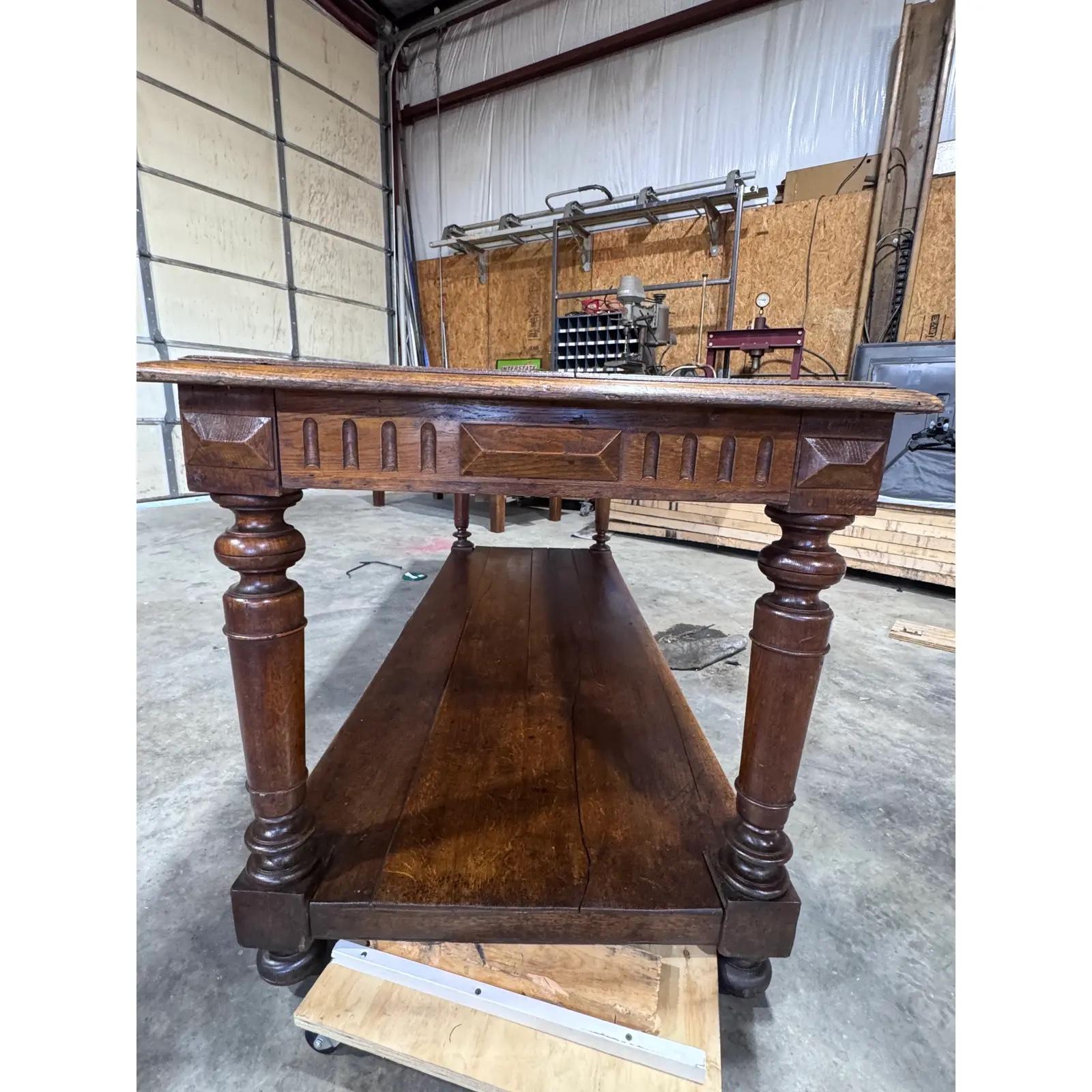 19th Century French Drapers Table For Sale 1