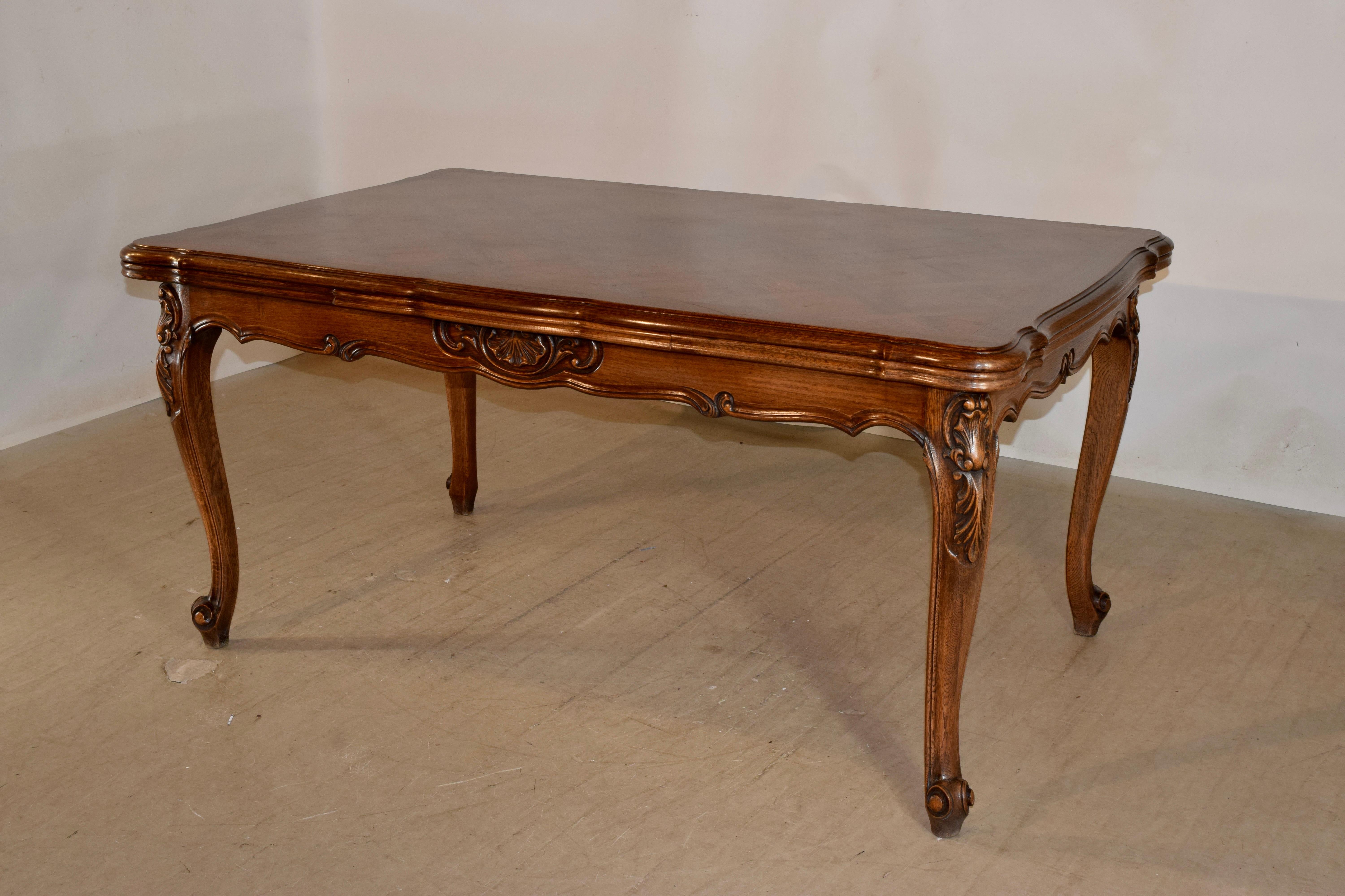 Napoleon III 19th Century French Draw Leaf Table