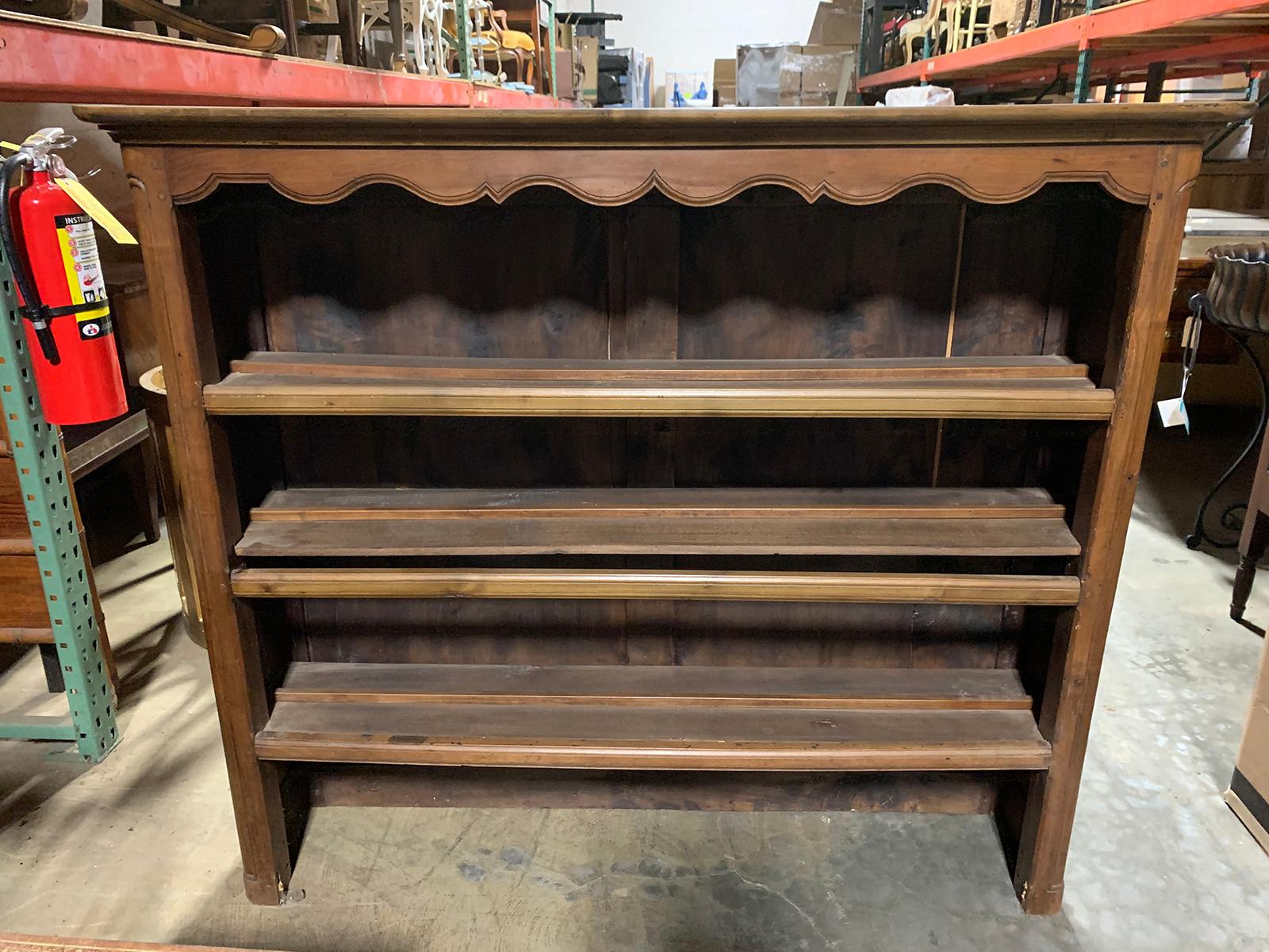 19th Century French Dresser Top with Three Shelves, Scalloped Edge 8