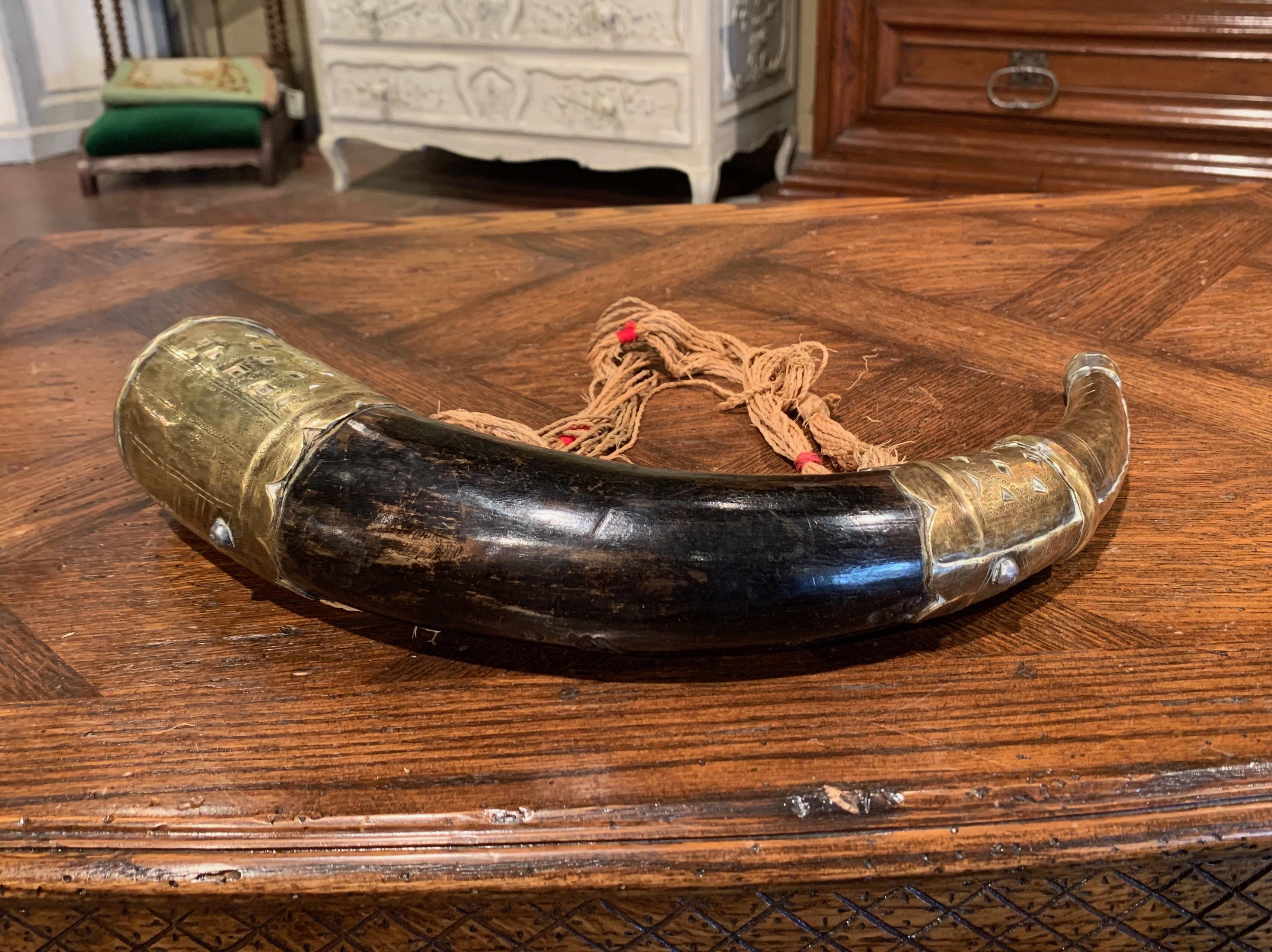 19th Century French Drinking Horn with Copper Embellishments For Sale 1