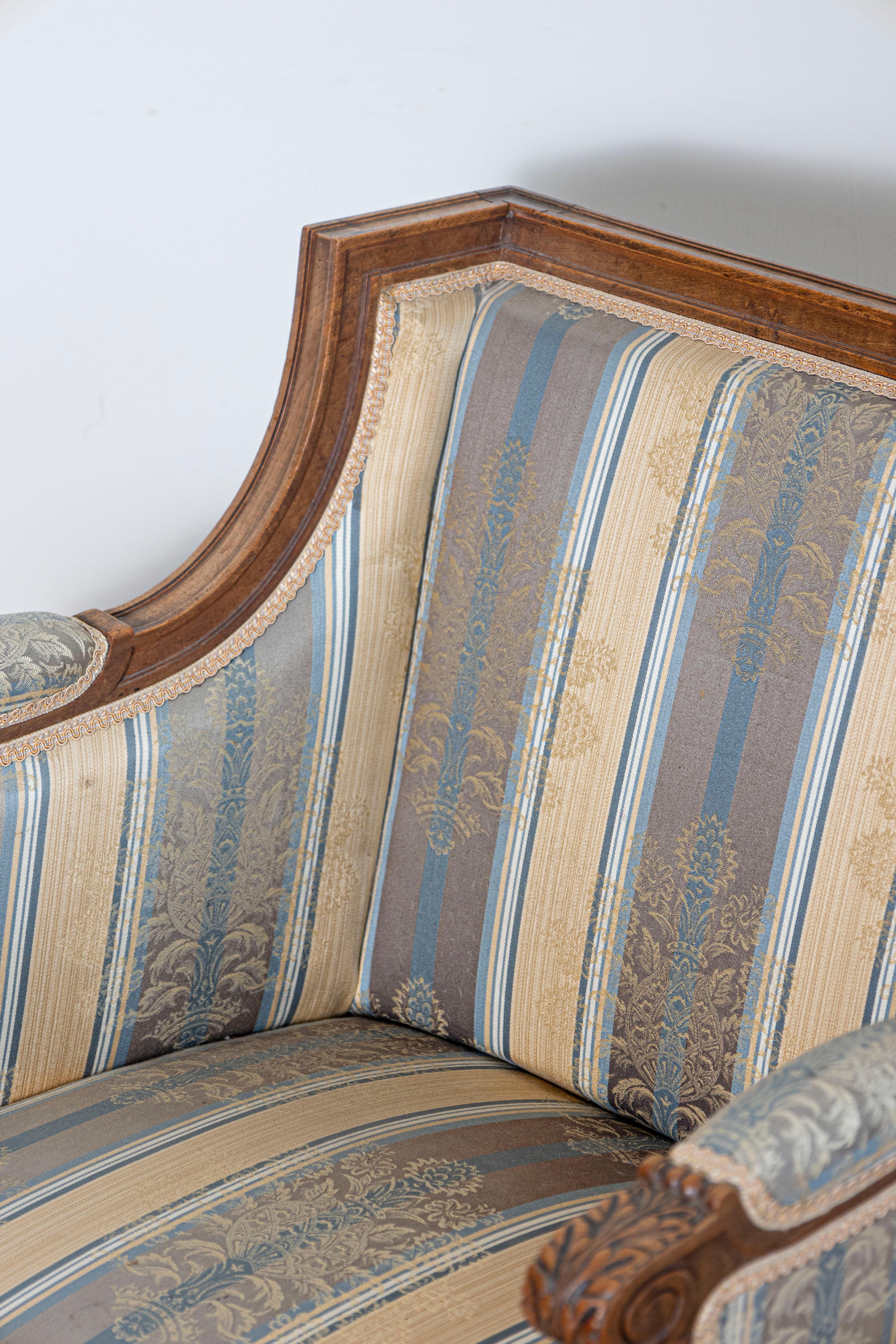 19th Century French Duchesse Brisse For Sale 14