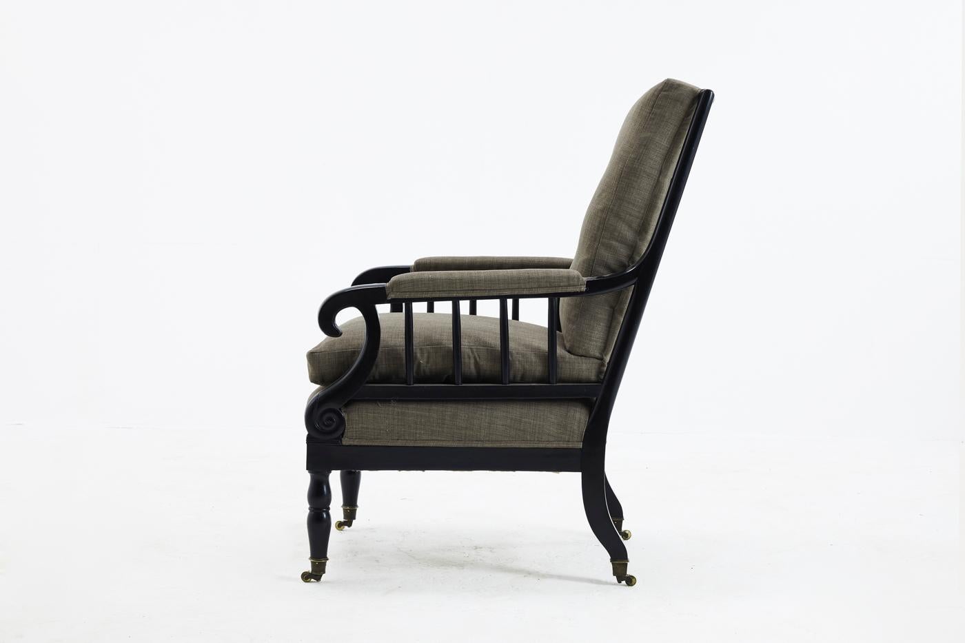 Stylish, 19th century French ebonised armchair upholstered in grey linen.

Measures: Seat height 50 cm
Seat depth 51 cm.



We carefully oversee all aspects of restoration of our items, working with our special team of craftsmen on each piece