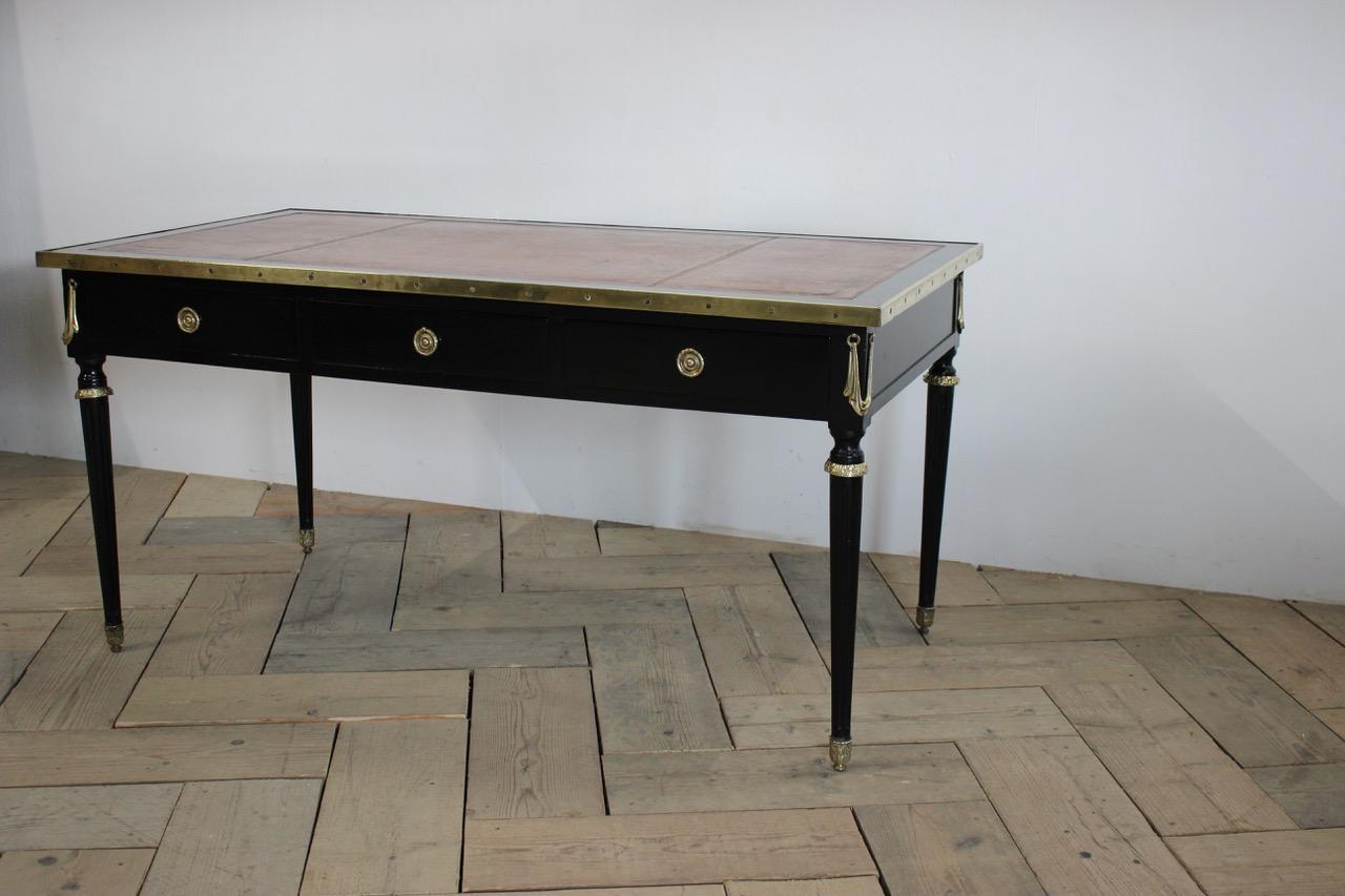19th Century French Ebonized Desk In Good Condition In Gloucestershire, GB