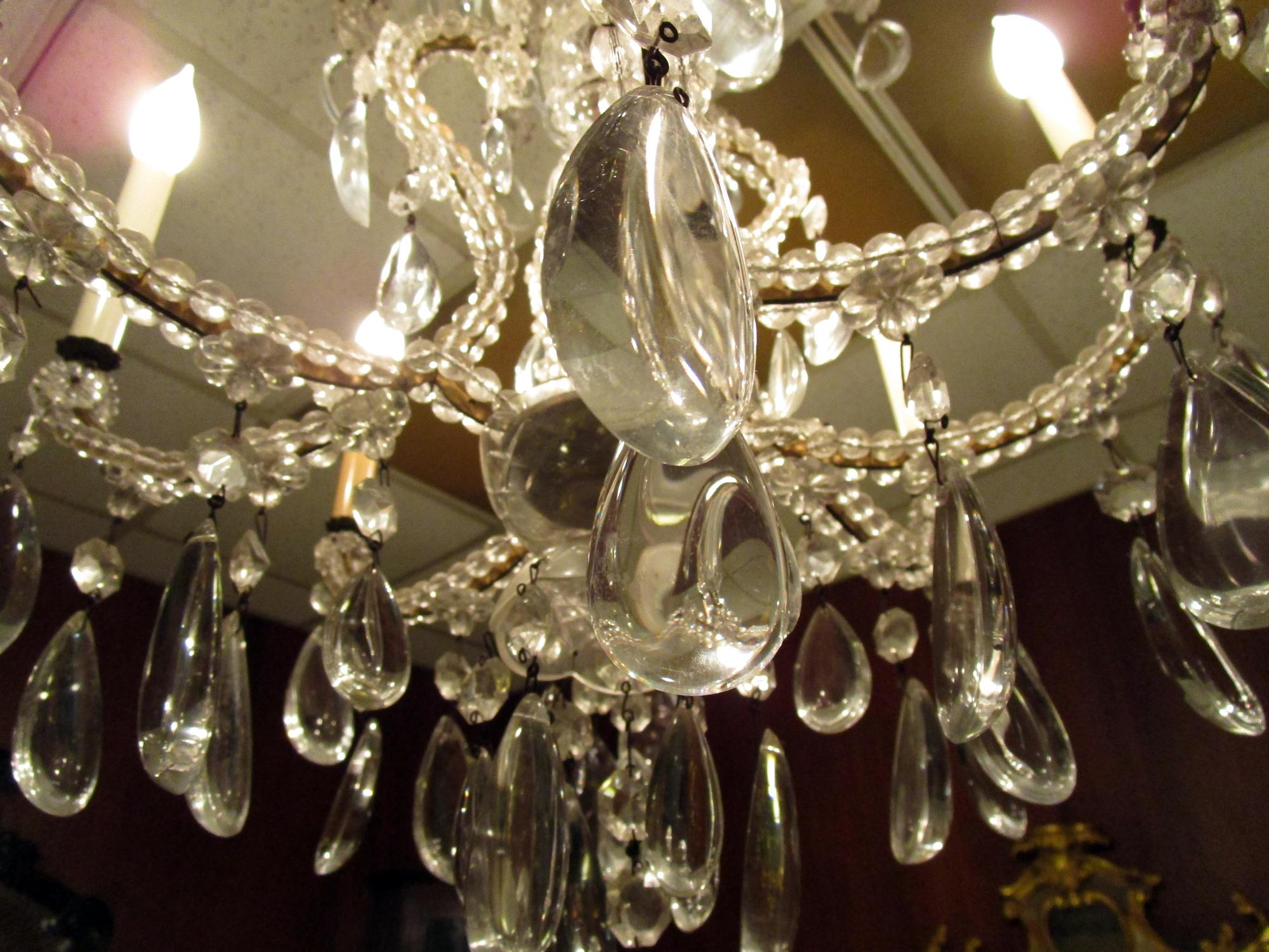 19th Century French Eight-Light Crystal Chandelier For Sale 9
