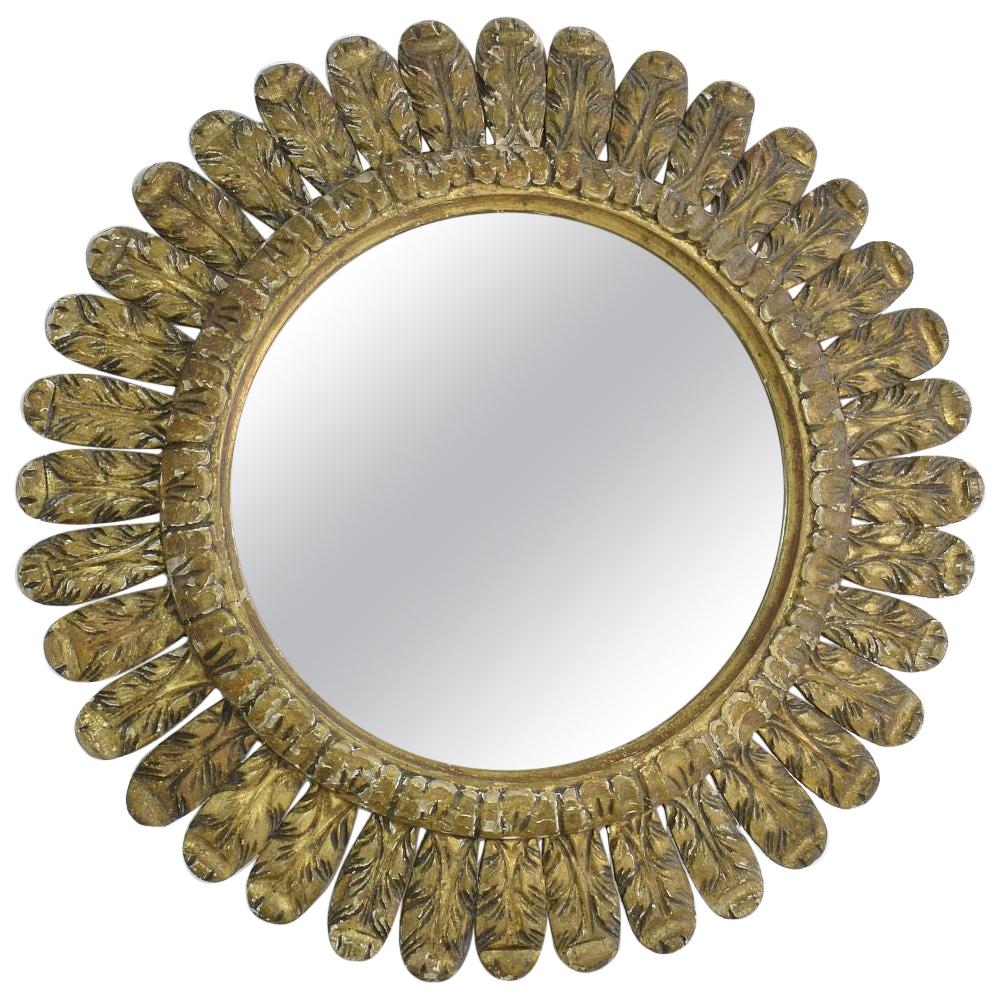 19th Century French Elegant Gilt Carved Wood Circular Feather Mirror