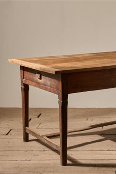 Französischer Ulmen-Bauernhaustisch aus dem 19.