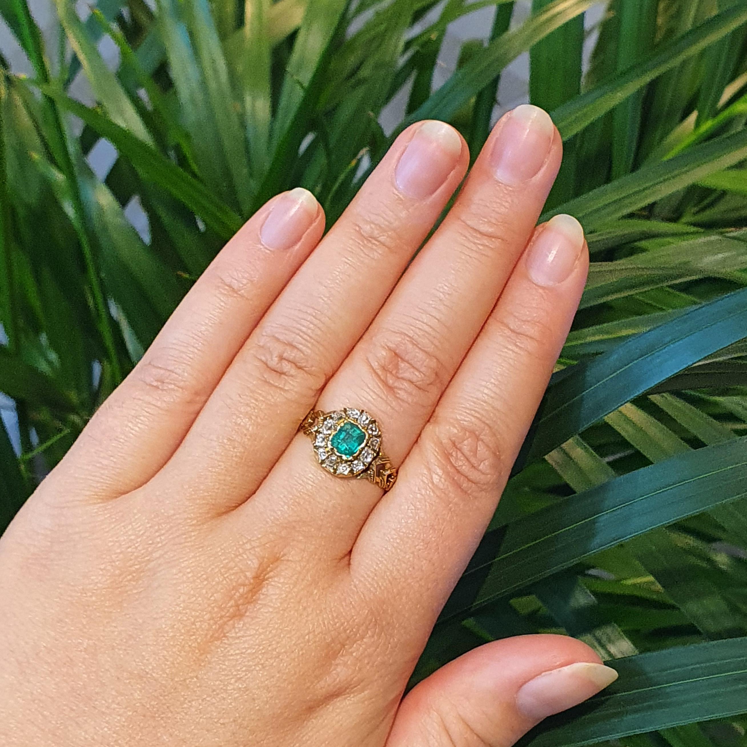 19th Century French Emerald Diamond Gold Cluster Ring 2