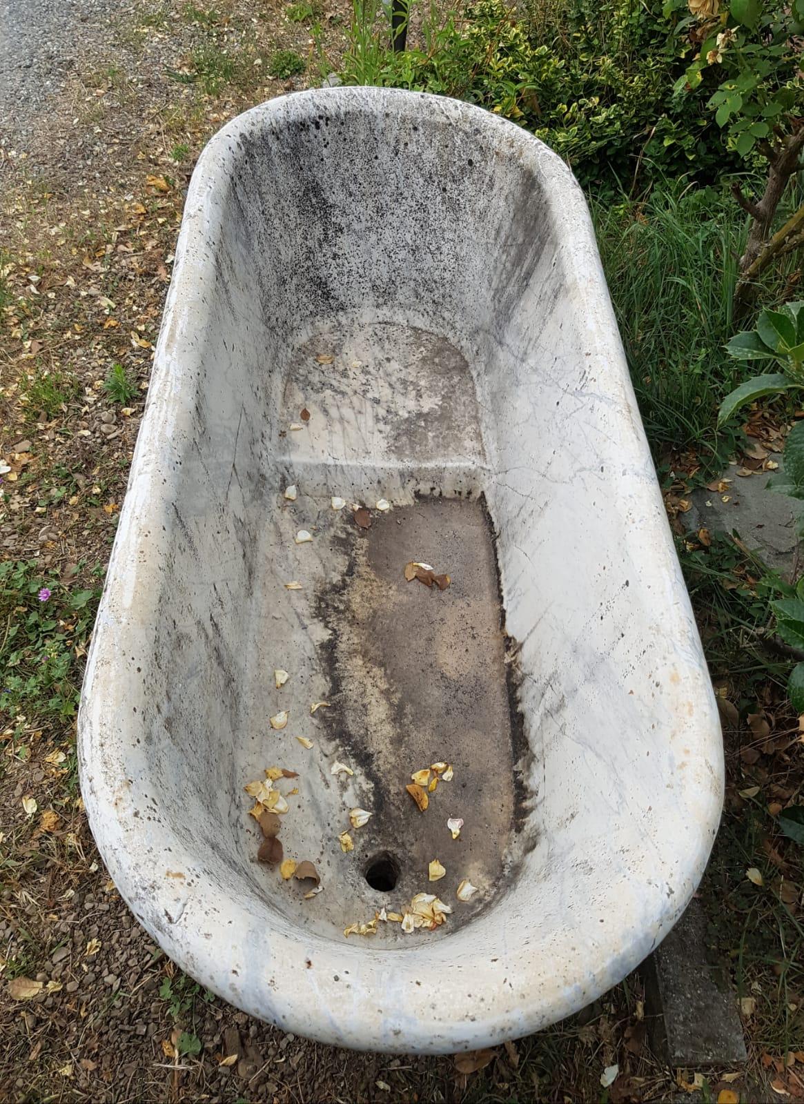 19th Century French Empire Bathtub in Marble, 1805s 1