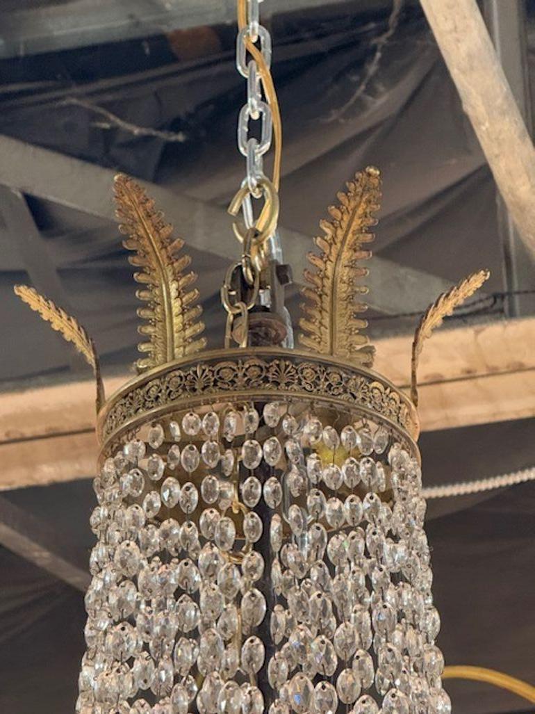 Francese Lampadario a cesto in bronzo e cristallo Impero francese del XIX secolo in vendita