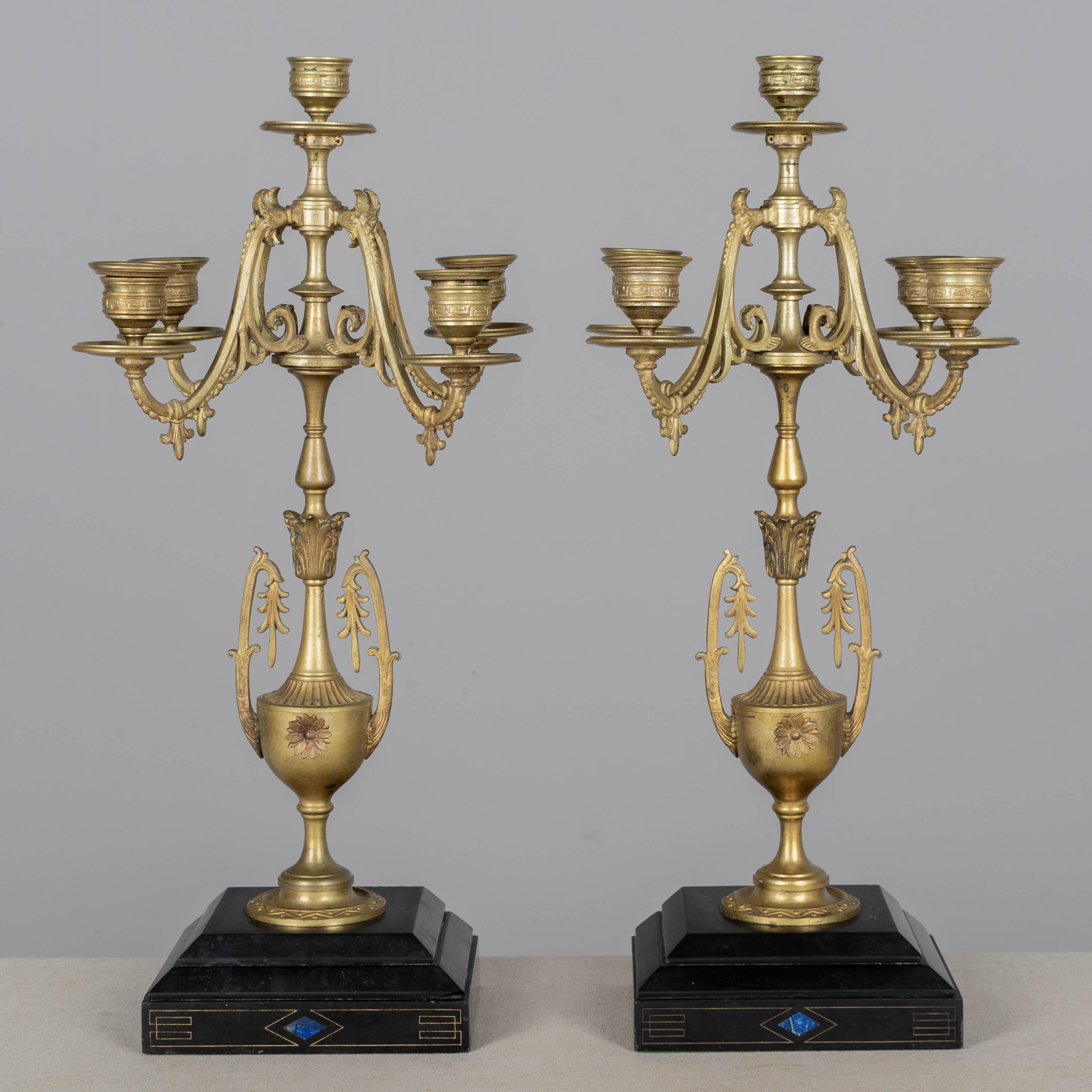 Stile impero Coppia di candelabri impero francesi del XIX secolo in vendita