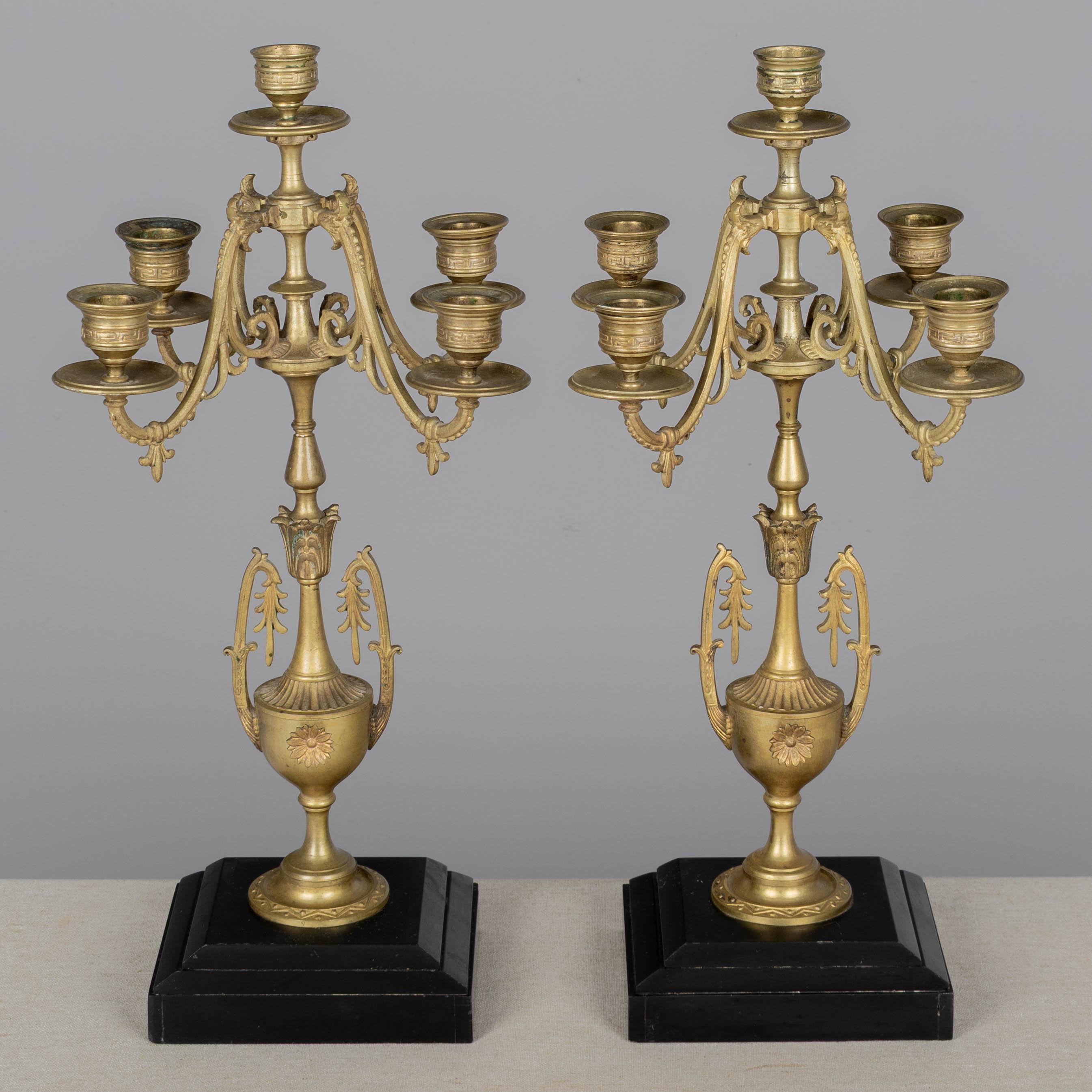 Francese Coppia di candelabri impero francesi del XIX secolo in vendita
