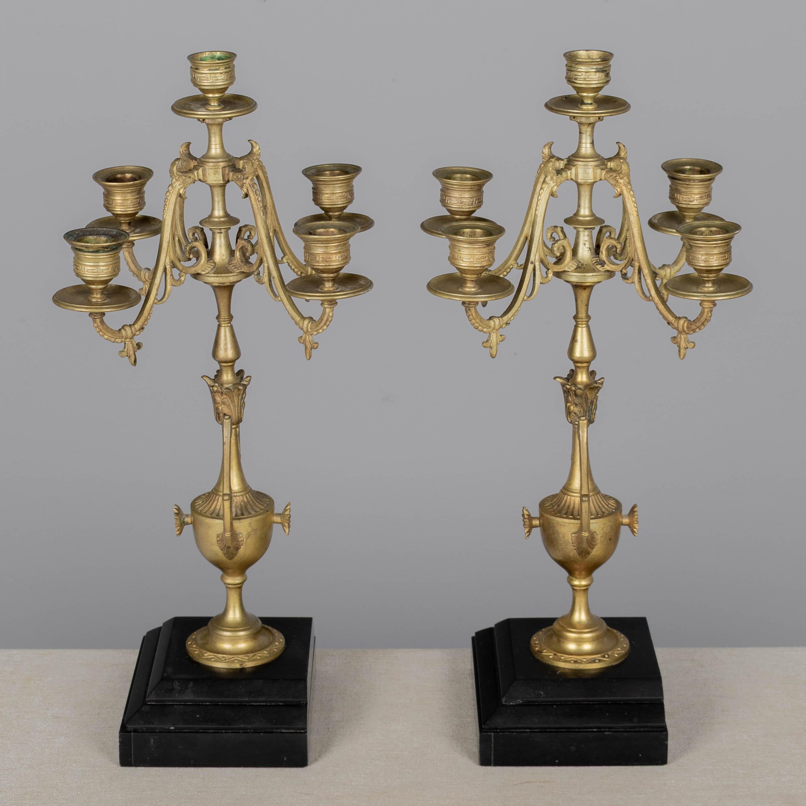 Coppia di candelabri impero francesi del XIX secolo In condizioni buone in vendita a Winter Park, FL