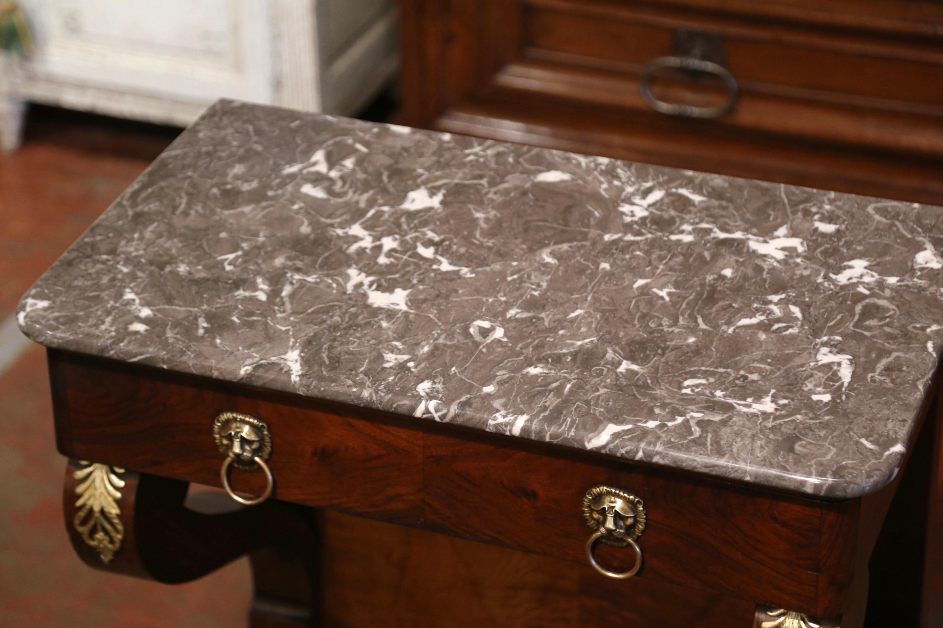Francese Tavolo da console impero francese del XIX secolo in palissandro intagliato e marmo grigio in vendita