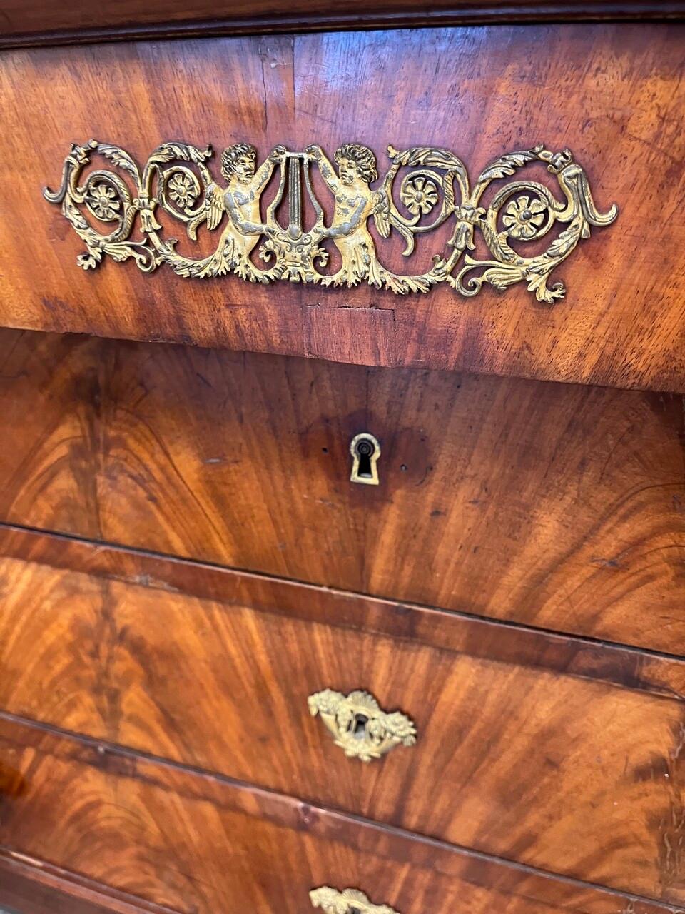Commode Empire française du XIXe siècle en vente 4