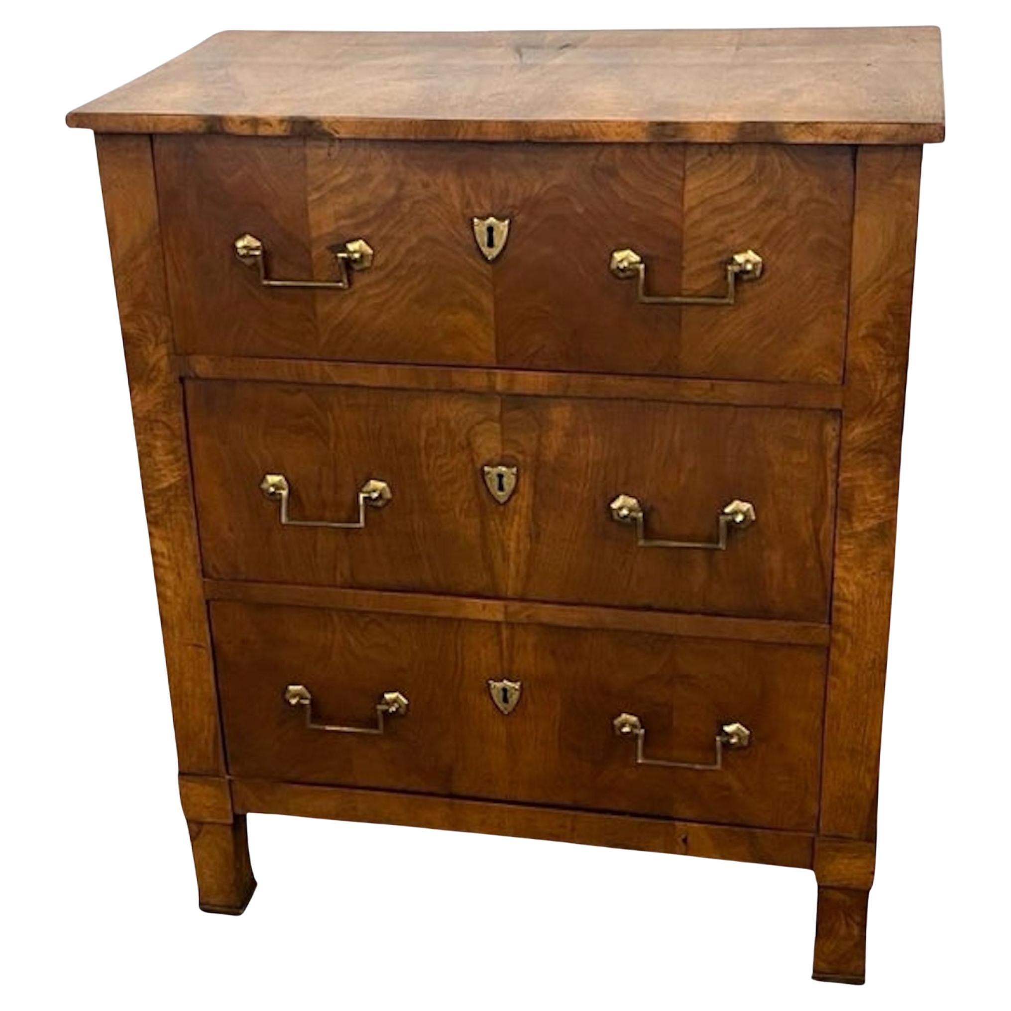 19th Century French Empire Commode / Nightstand With Burl Walnut Veneer For Sale
