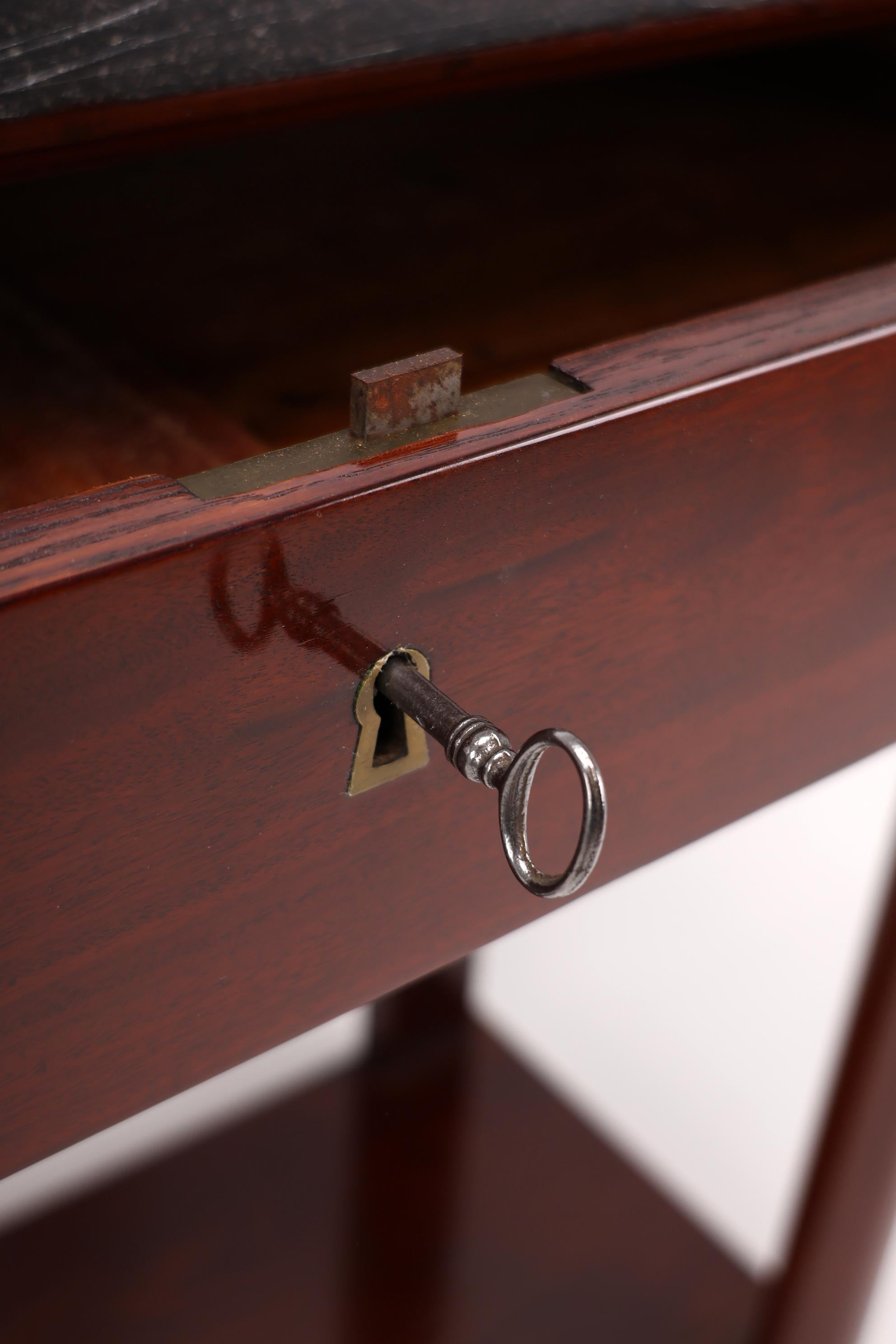 Table console Empire française du XIXe siècle en vente 3