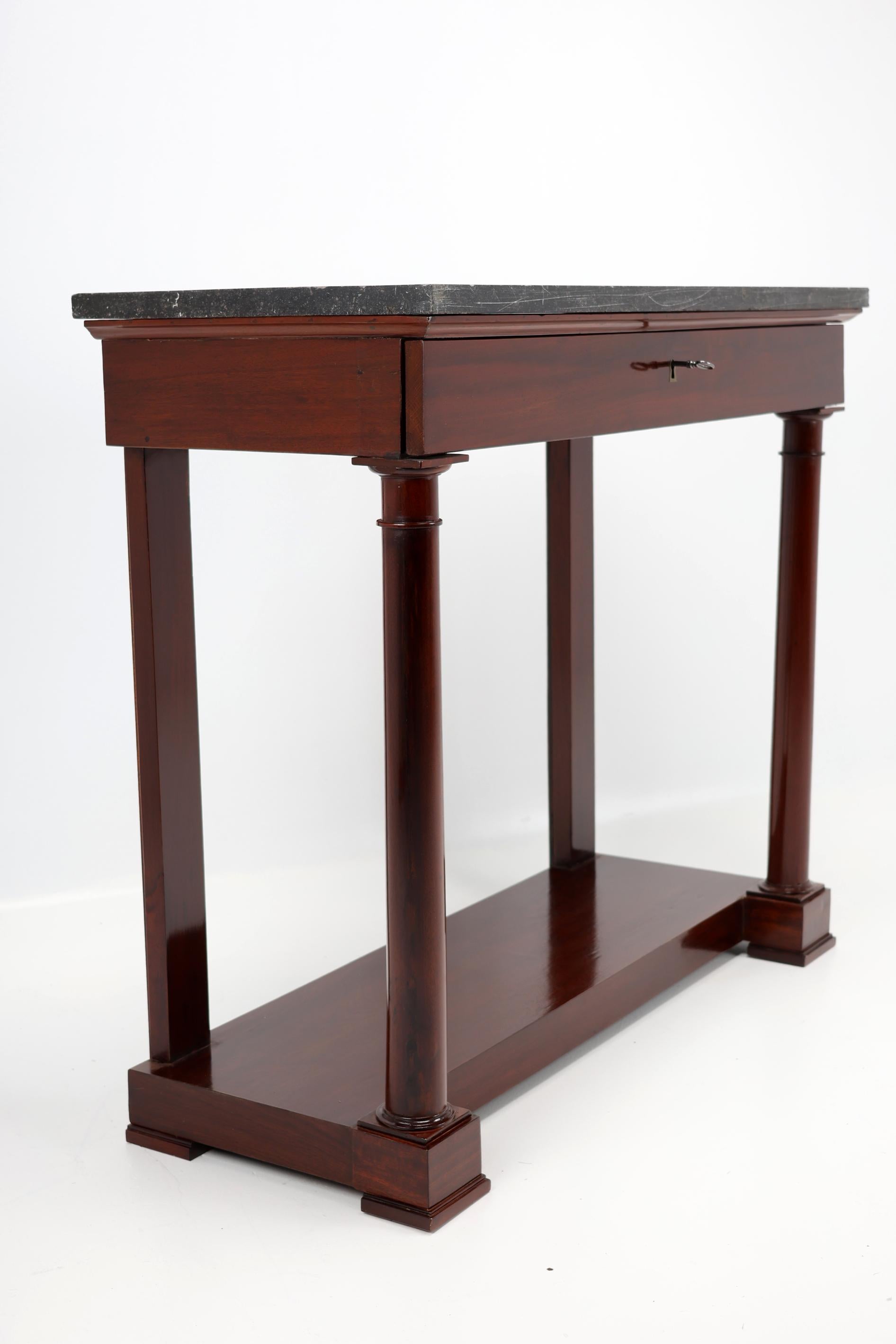 Table console Empire française du XIXe siècle Bon état - En vente à Stahnsdorf, DE