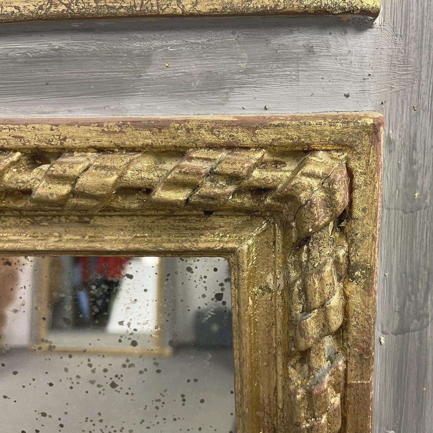 Miroir en verre Trumeau en bois doré du 19ème siècle de l'Empire Français, Décor Antique Bon état - En vente à West Palm Beach, FL