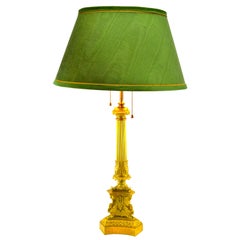 Korinthische Säulenlampe aus vergoldeter Bronze, Französisches Empire, 19. Jahrhundert