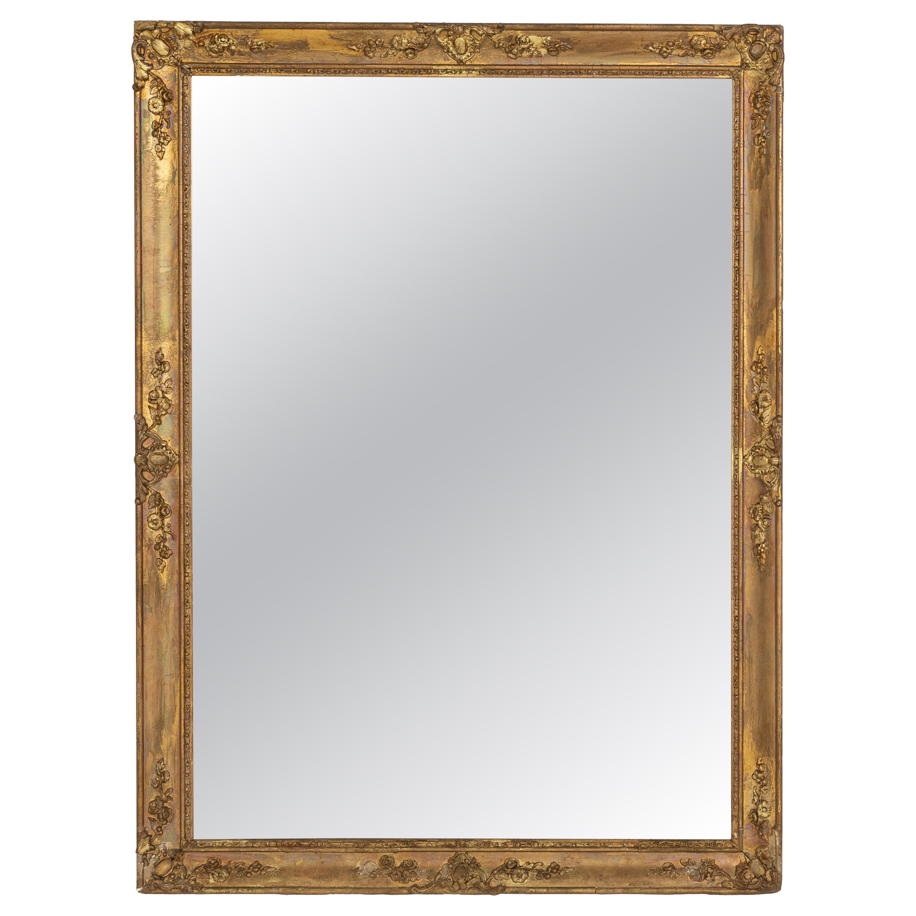 Espejo de pared francés de estilo Imperio del siglo XIX, con marco de madera dorada y diseño elegante