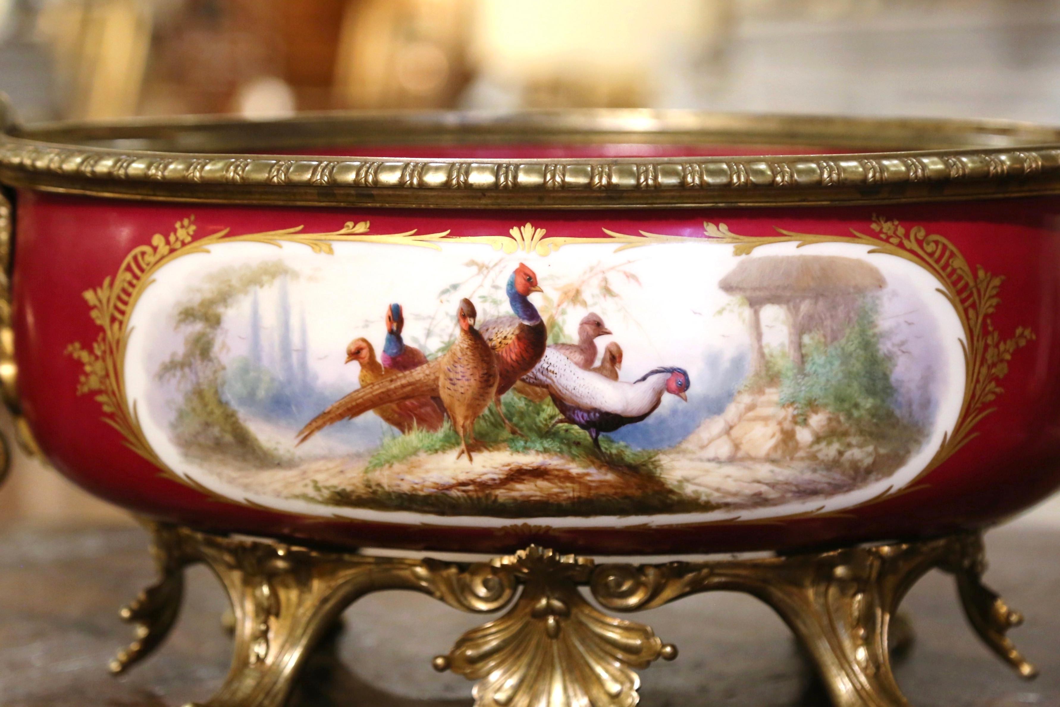 Französisches Empire, handbemalte „Porzellan de Paris“-Jardinière, 19. Jahrhundert (Handgefertigt) im Angebot