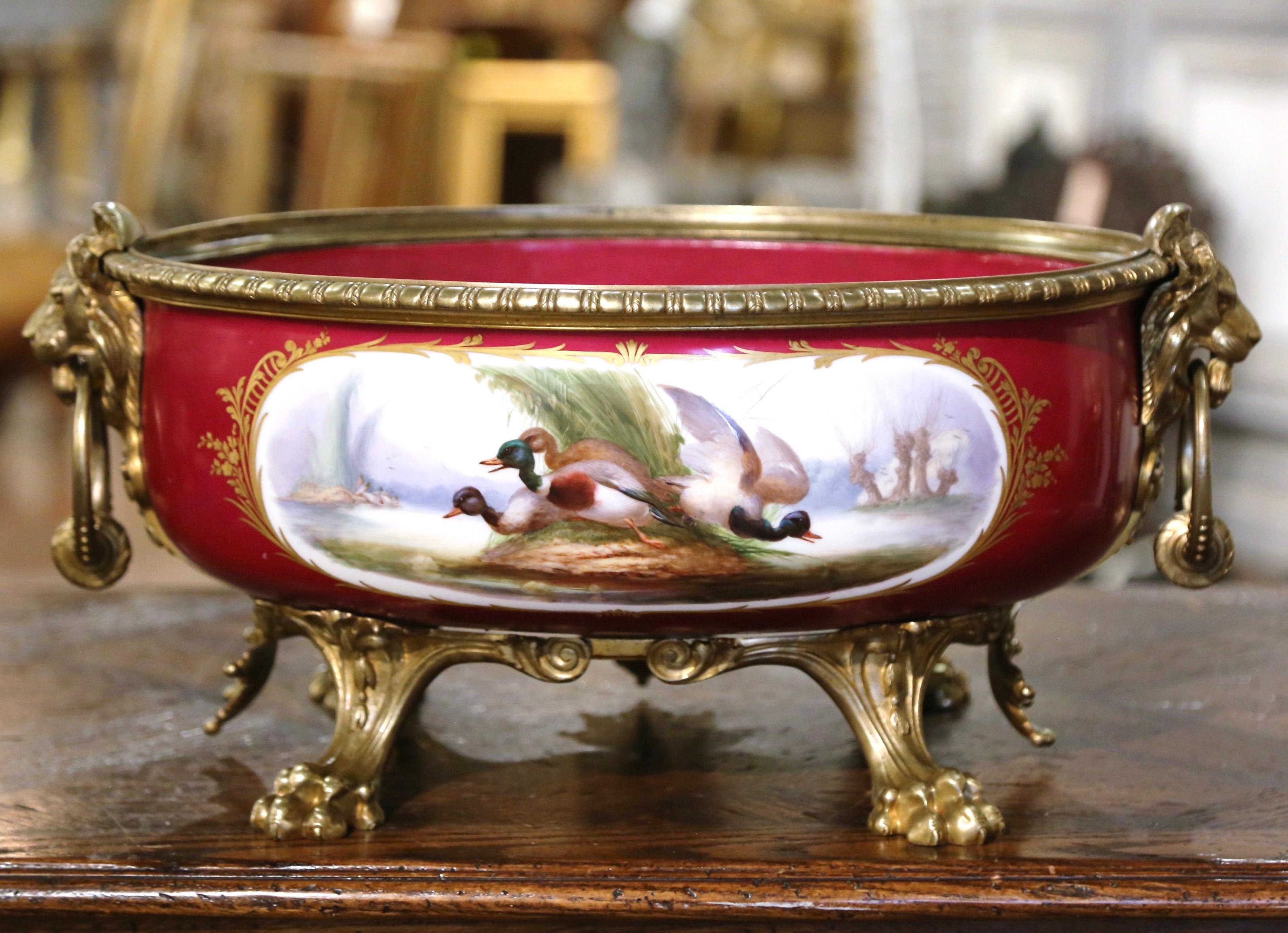 Bronze Jardinière ovale de style Empire français du 19ème siècle peinte à la main « Porcelaine de Paris » en vente