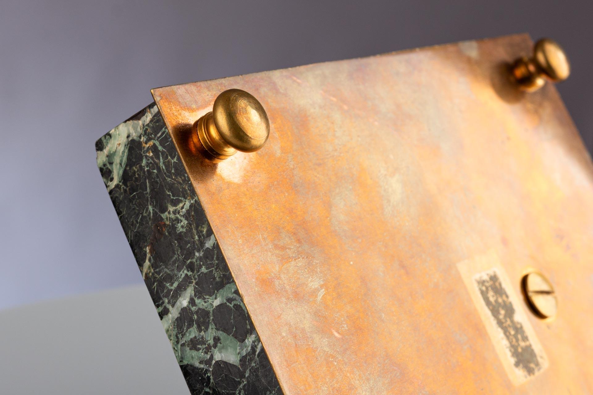 Calamaio Impero francese del XIX secolo con montatura in bronzo e base in marmo in vendita 8