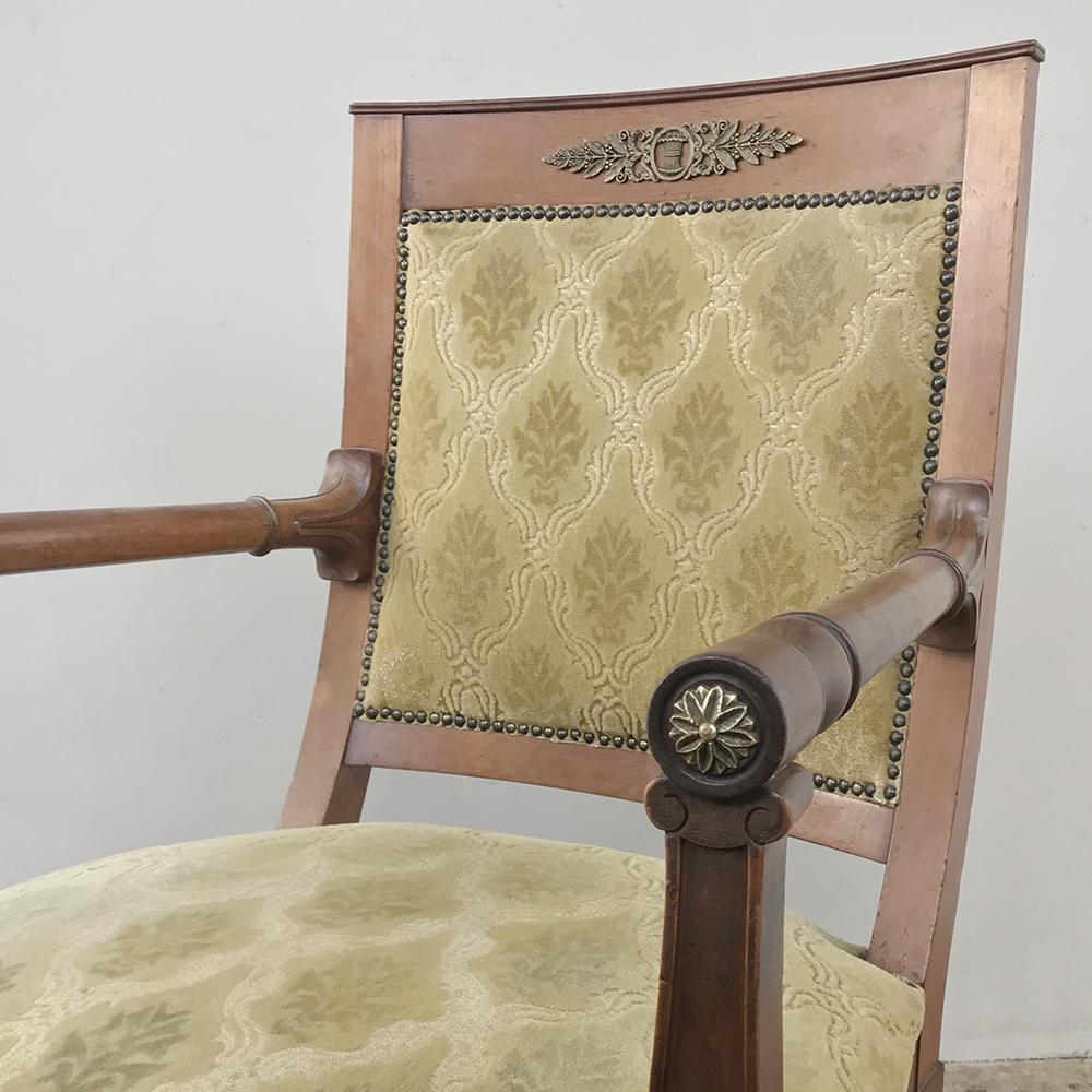 Französischer Empire-Mahagoni-Sessel aus dem 19. Jahrhundert im Angebot 2