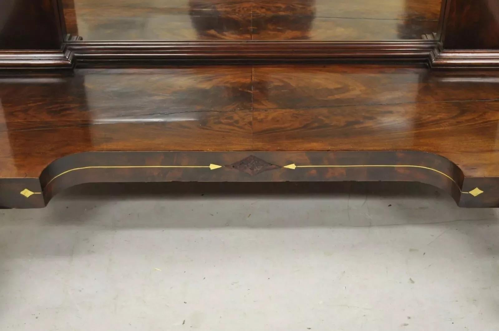 Tavolo da sala consolle Impero francese del XIX secolo con piano in marmo e piedi a zampa d'asino in bronzo in vendita 3